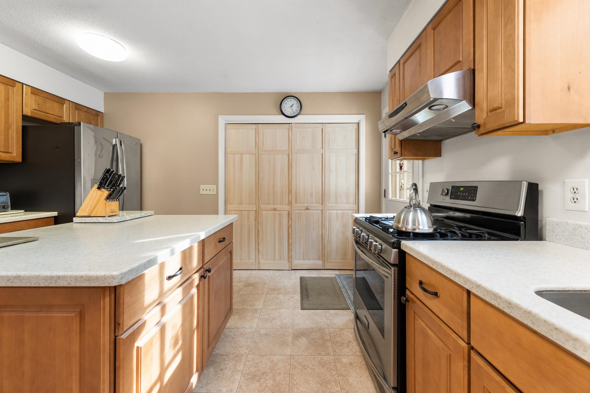 363 Main St, New Hampton, NH 03256