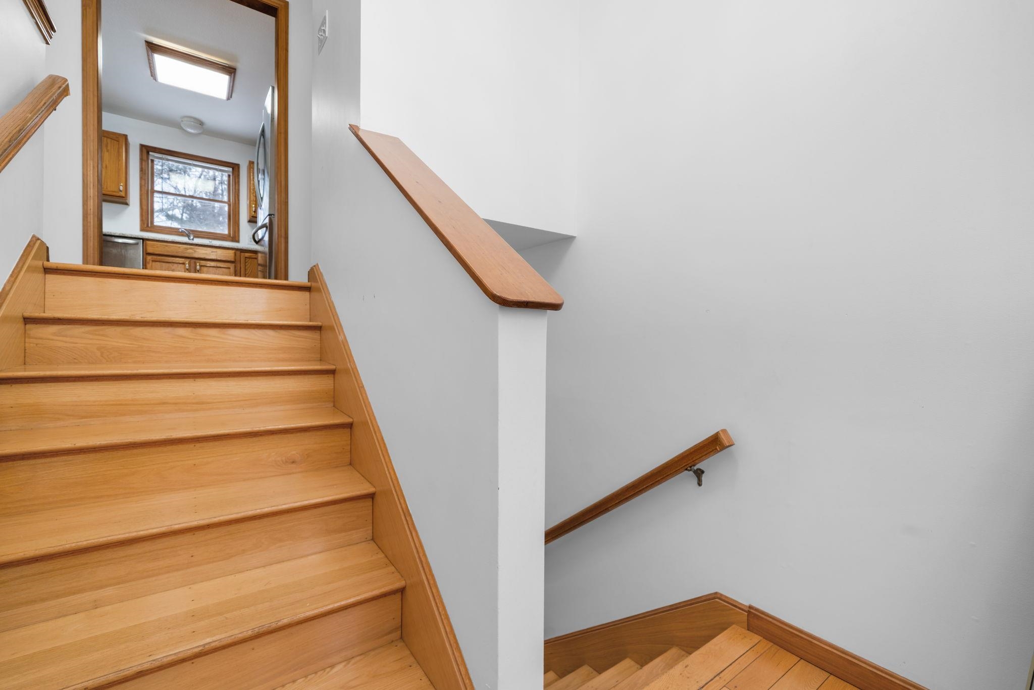 163 Warren St, Laconia, NH 03246