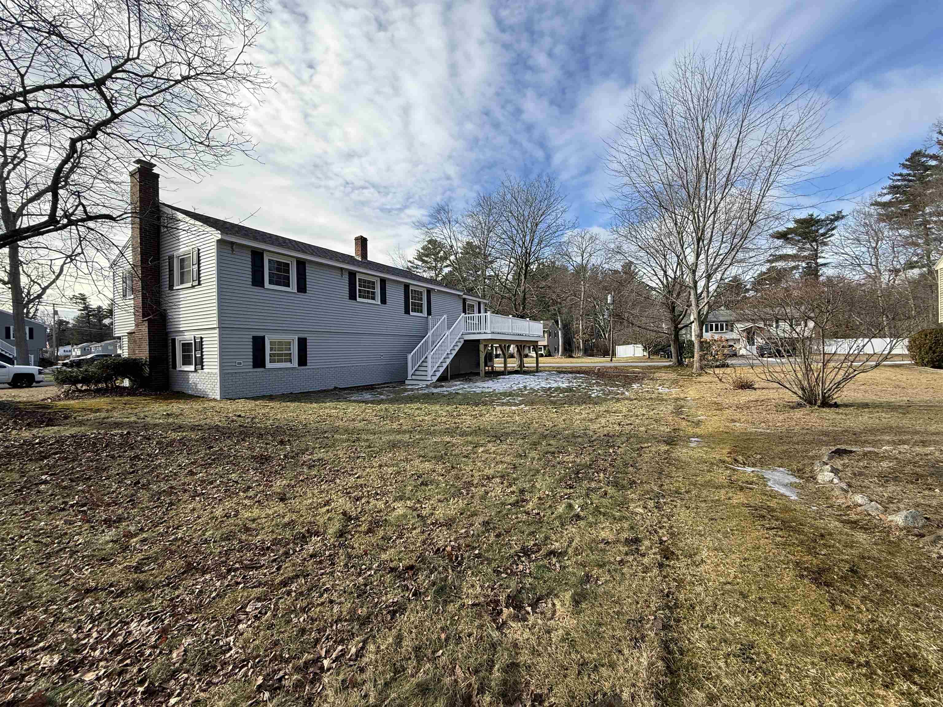 1 Shepard Ave, Salem, NH 03079