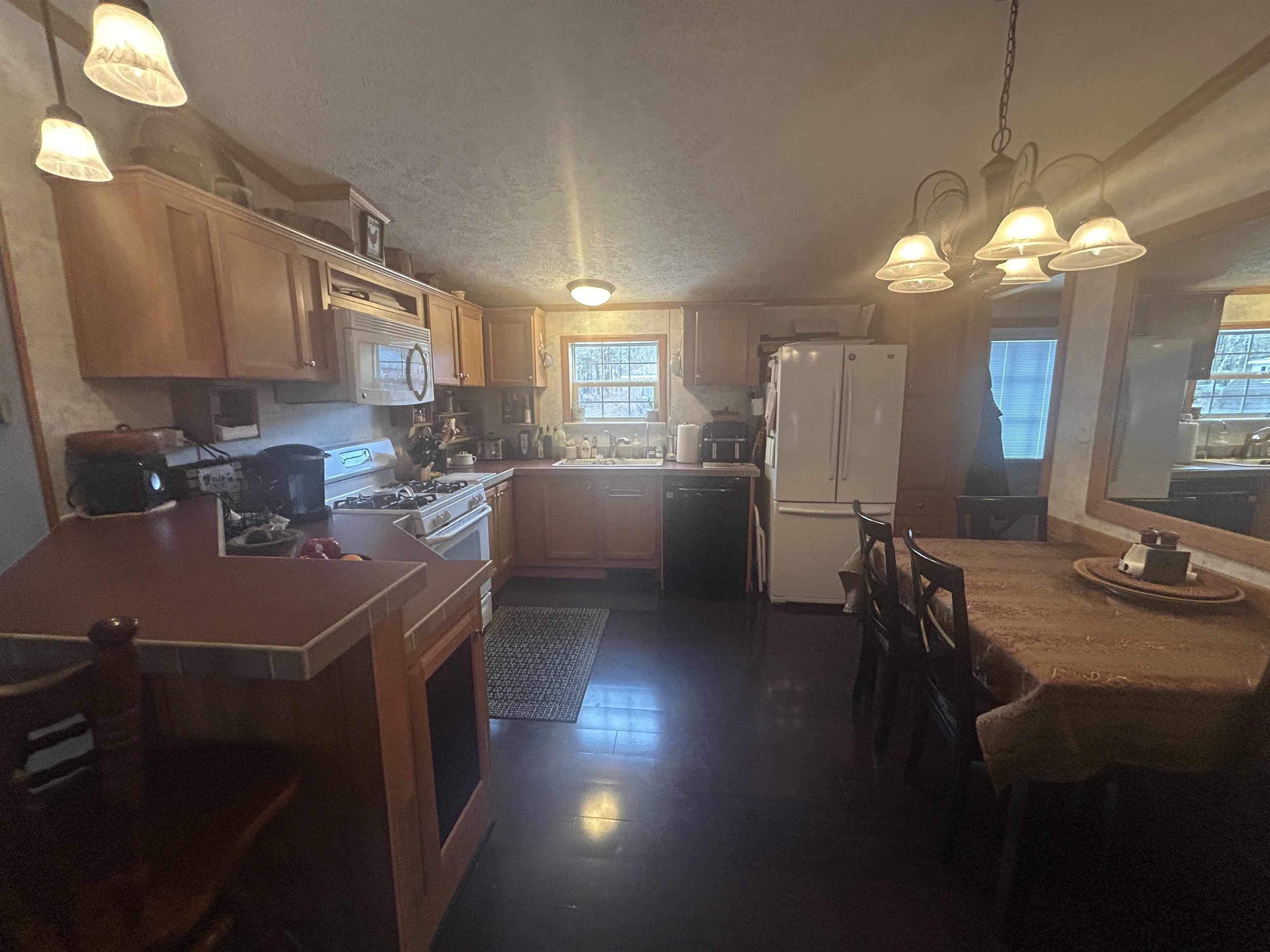 3 Federal Hill Ln, Lee, NH 03861