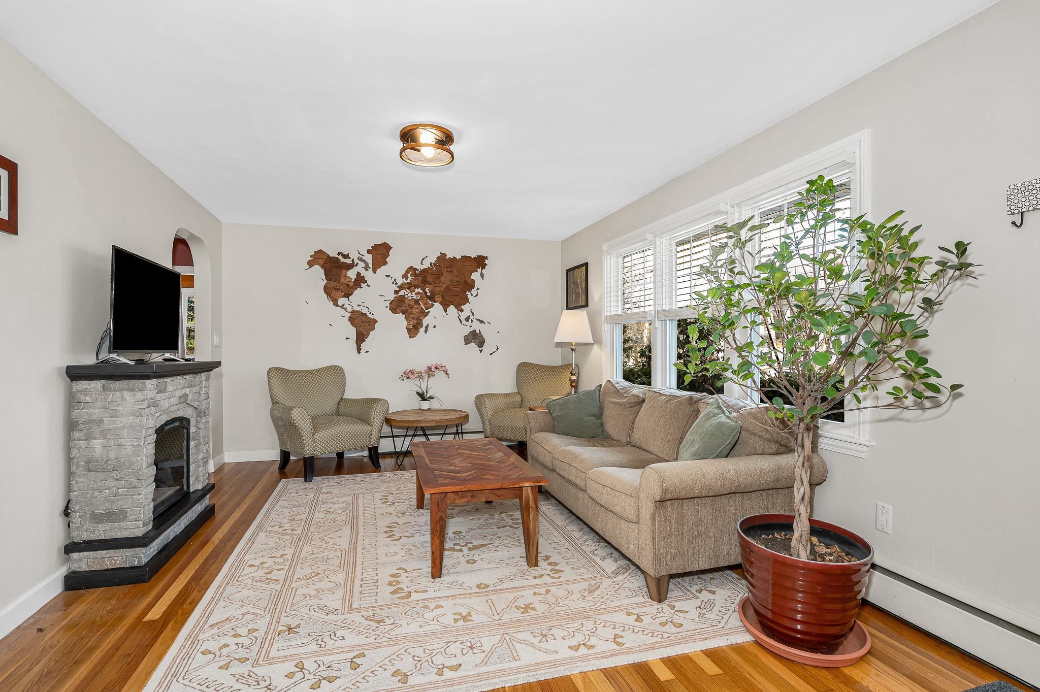 180 West Haven Rd, Manchester, NH 03104