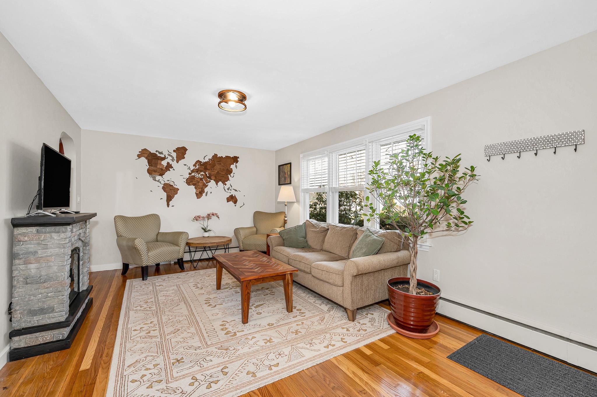 180 West Haven Rd, Manchester, NH 03104