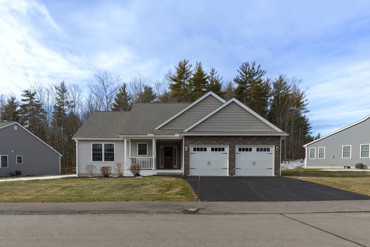 66 Pineview Dr, Candia, NH 03034