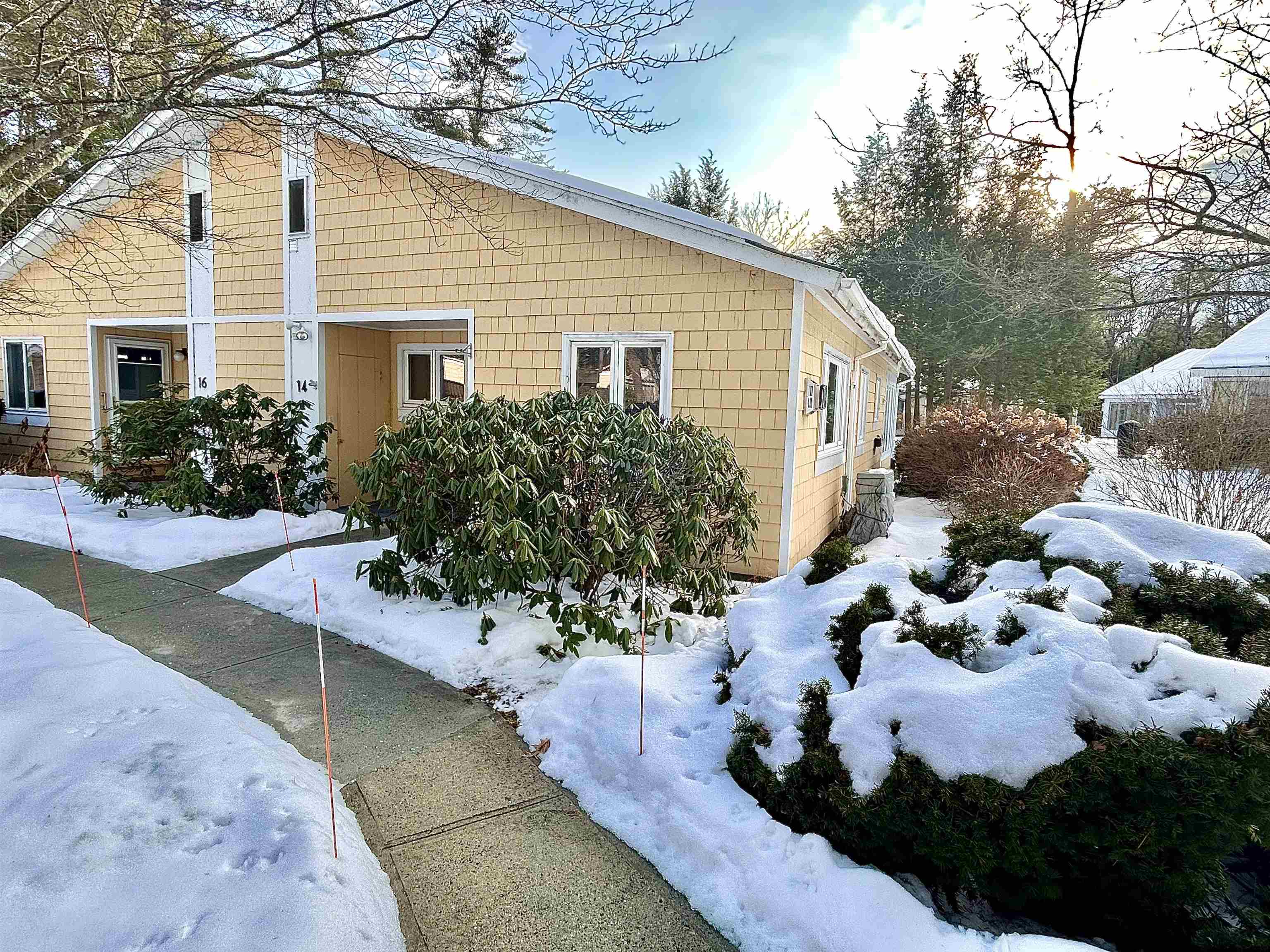 14 Amoskeag Rd, Concord, NH 03301
