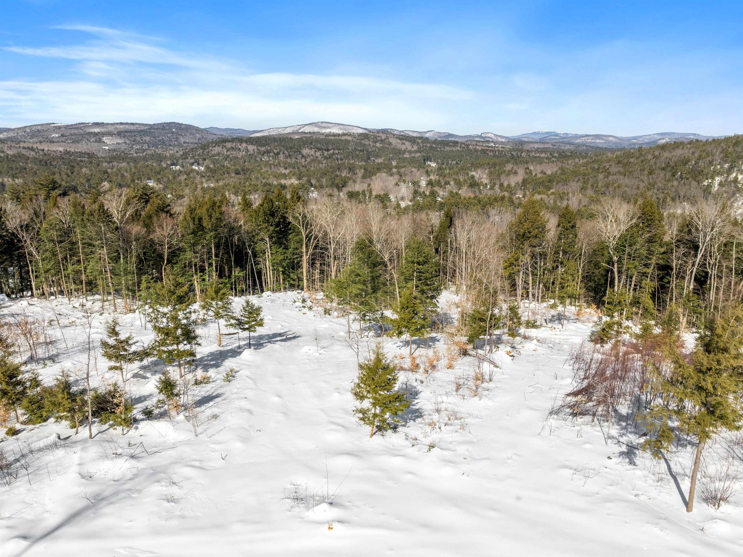 63 Old Winslow Rd, Wilmot, NH 03287