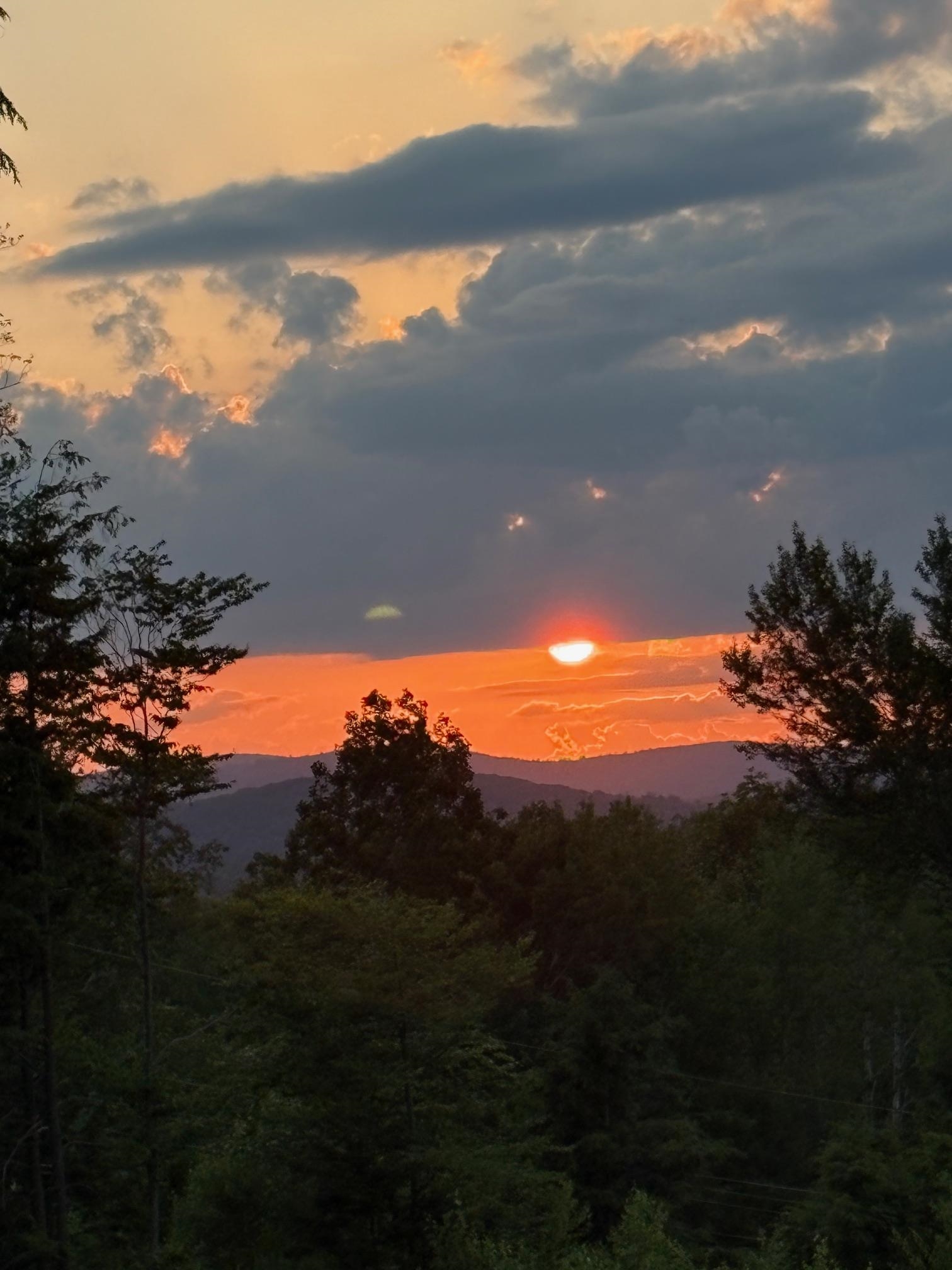 63 Old Winslow Rd, Wilmot, NH 03287