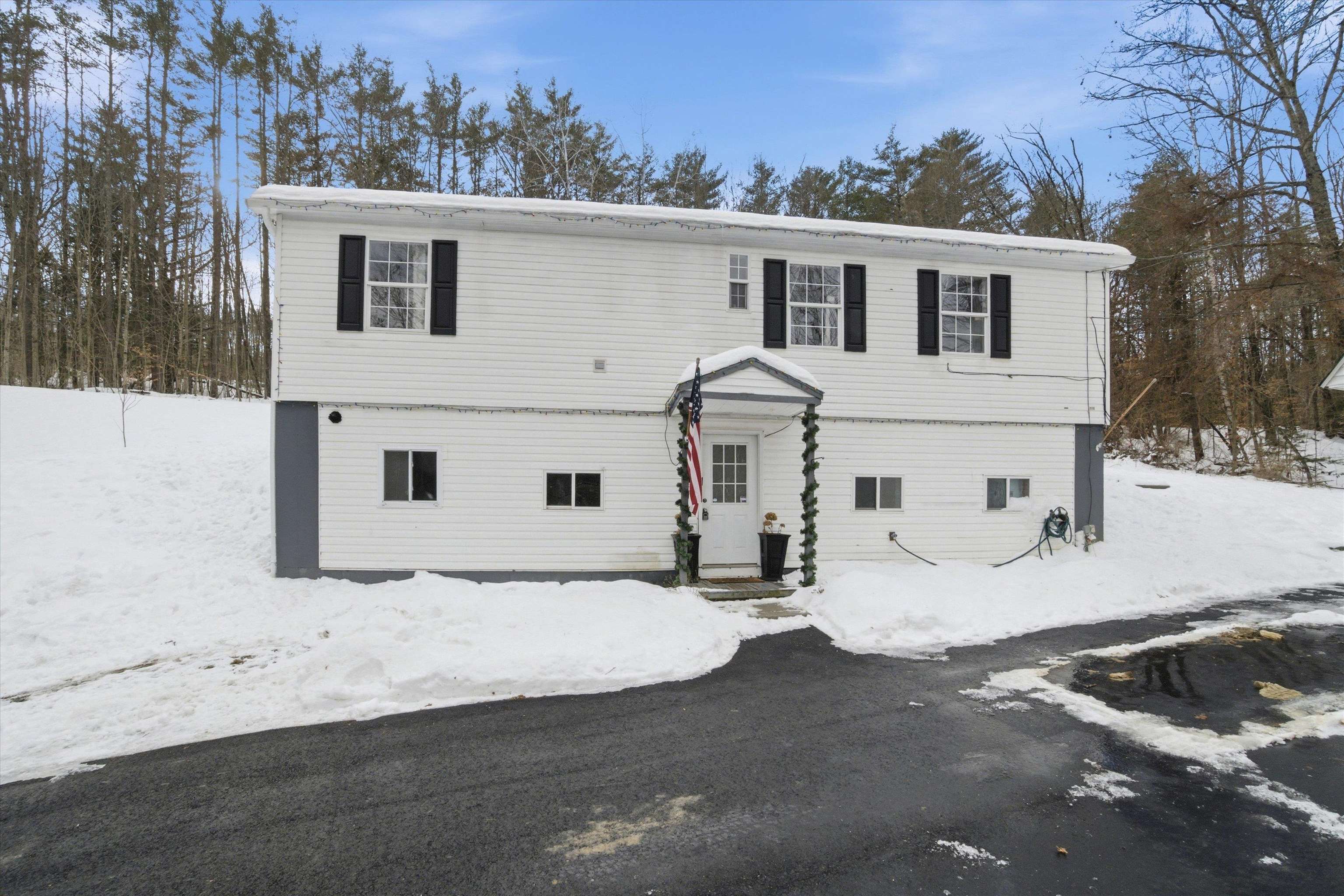 134 Chance Pond Rd, Franklin, NH 03235