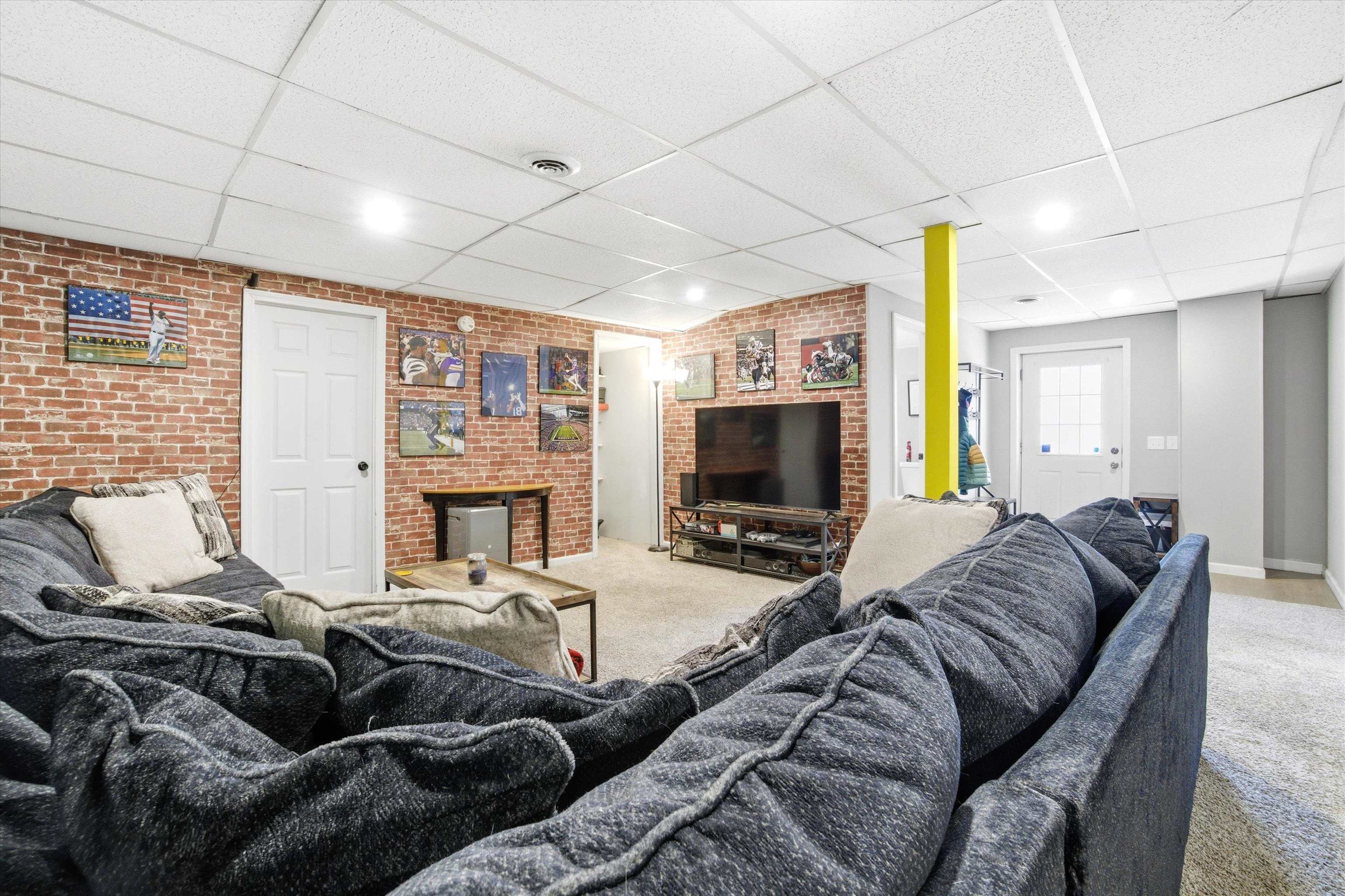 134 Chance Pond Rd, Franklin, NH 03235