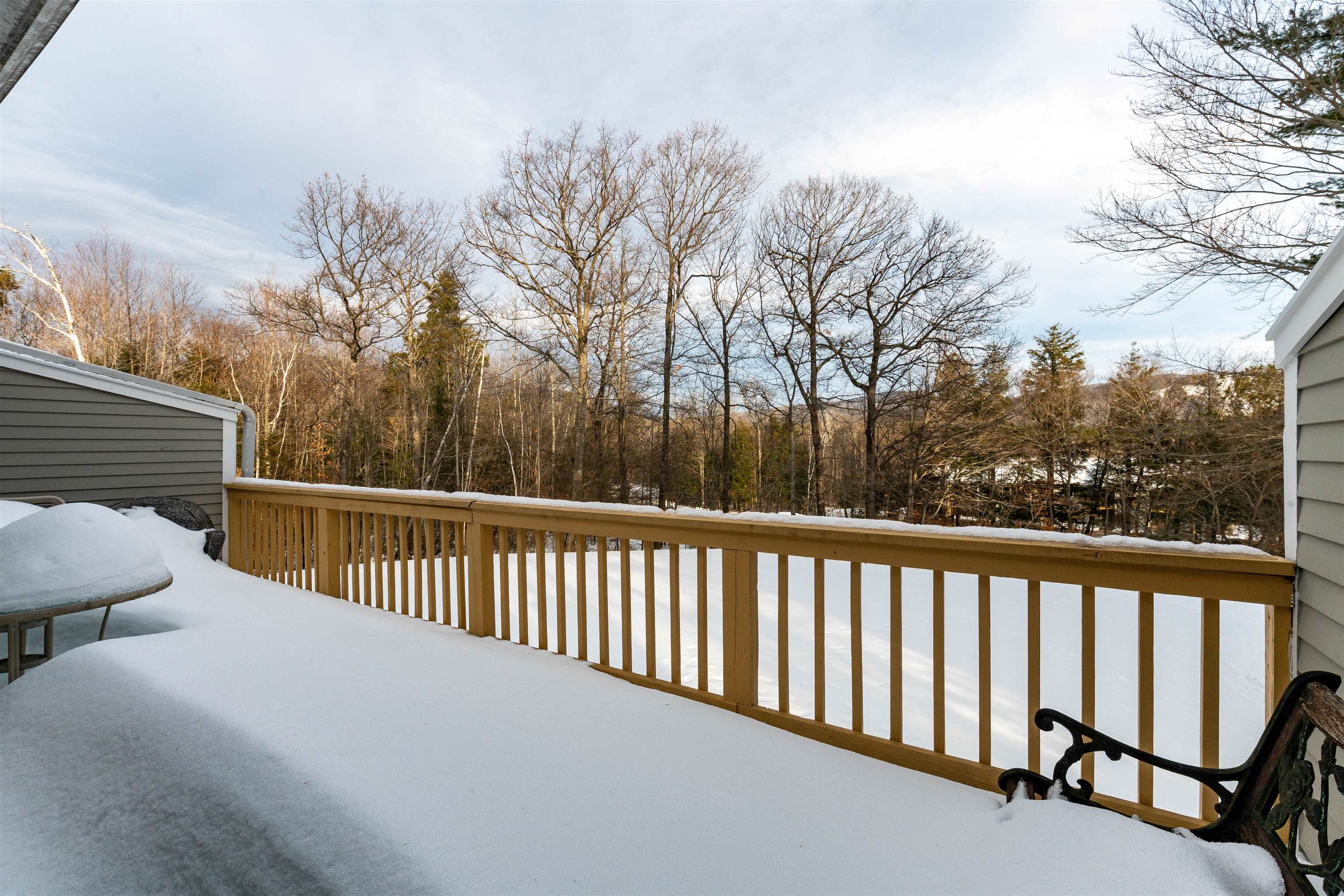 77 Northbrook Cir, Conway, NH 03860