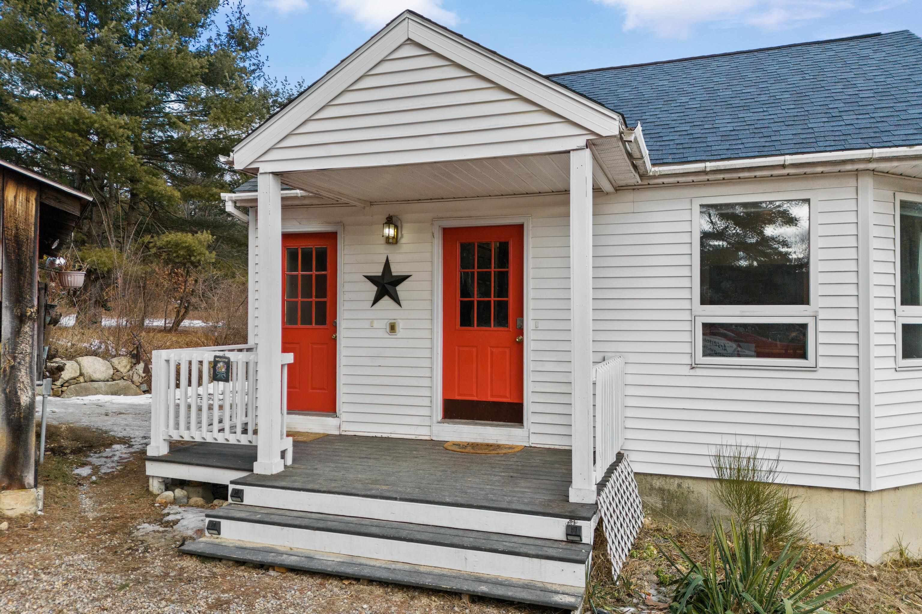 342 Lyndeborough Rd, New Boston, NH 03070