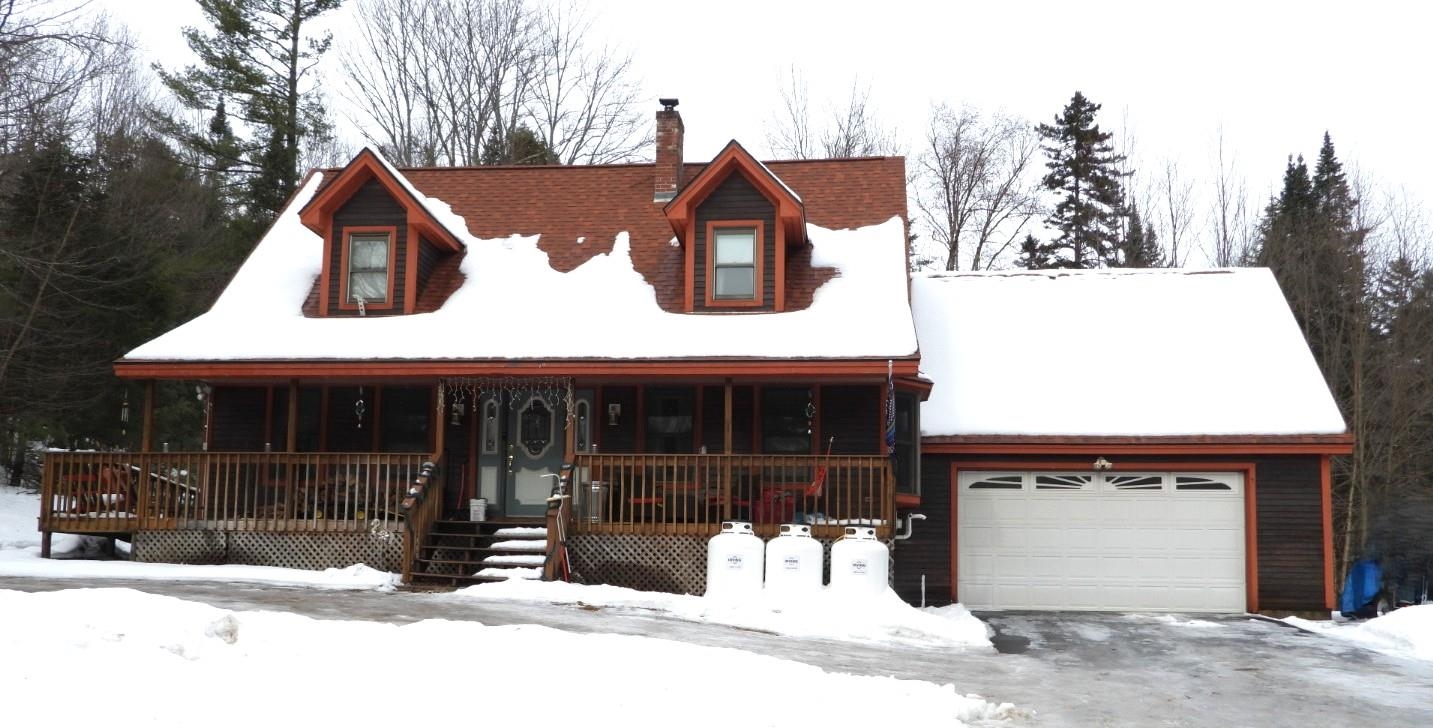 99 Whitefield Rd, Bethlehem, NH 03574