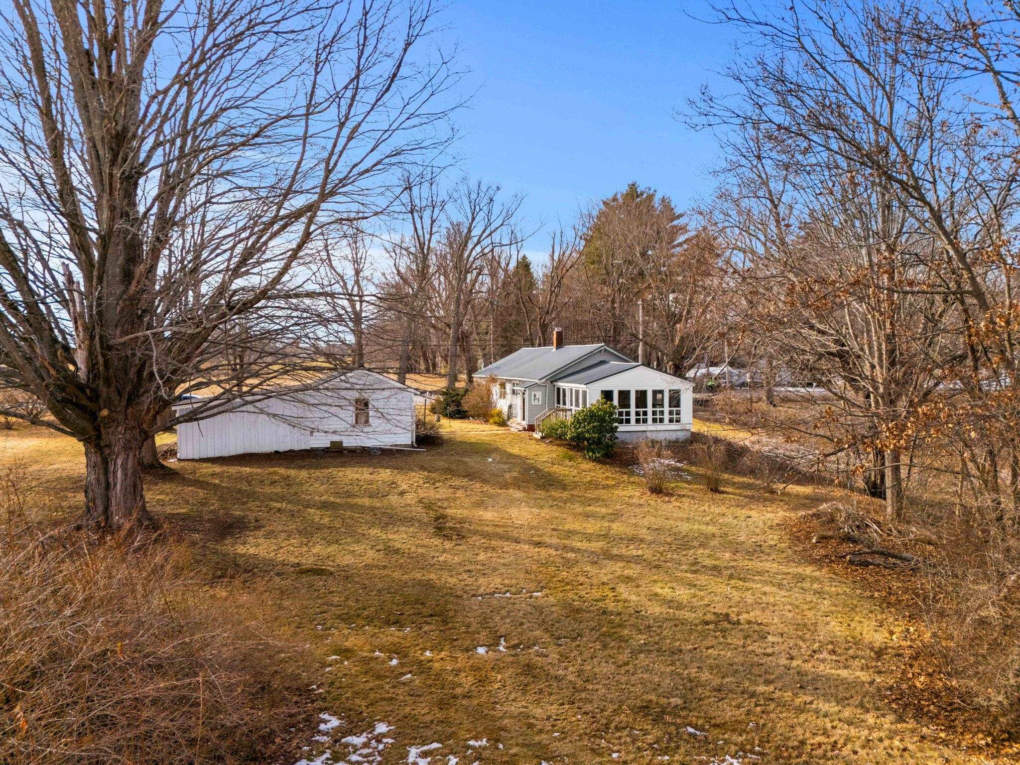 74 College Rd, Stratham, NH 03885
