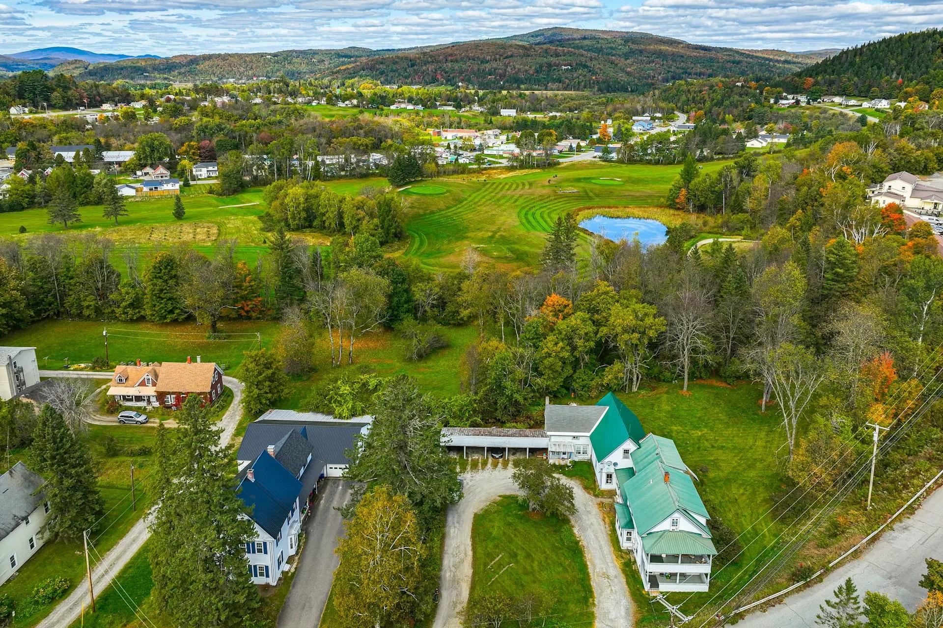 69 Pleasant St, Colebrook, NH 03576