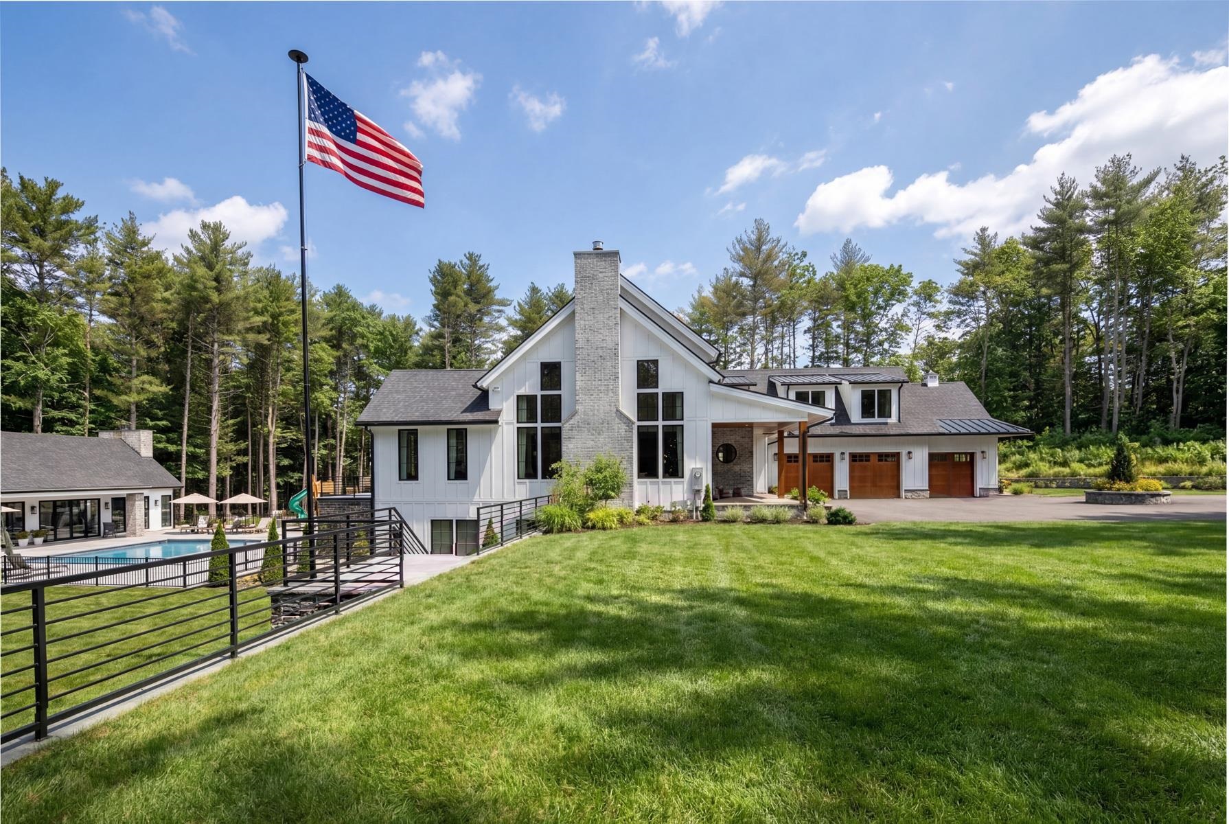 113 Linden St, Exeter, NH 03833