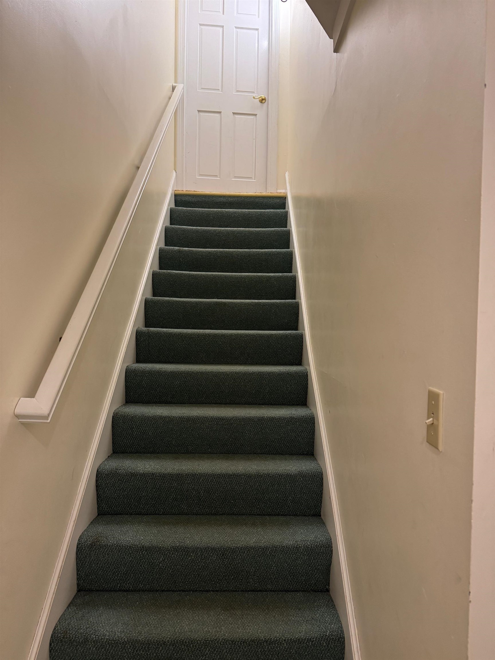 153 Coffin Rd, Epping, NH 03042