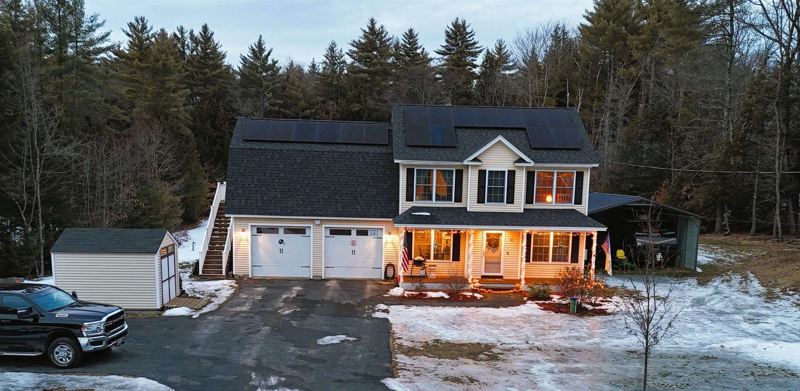 22 Merrill Dr, Bennington, NH 03442