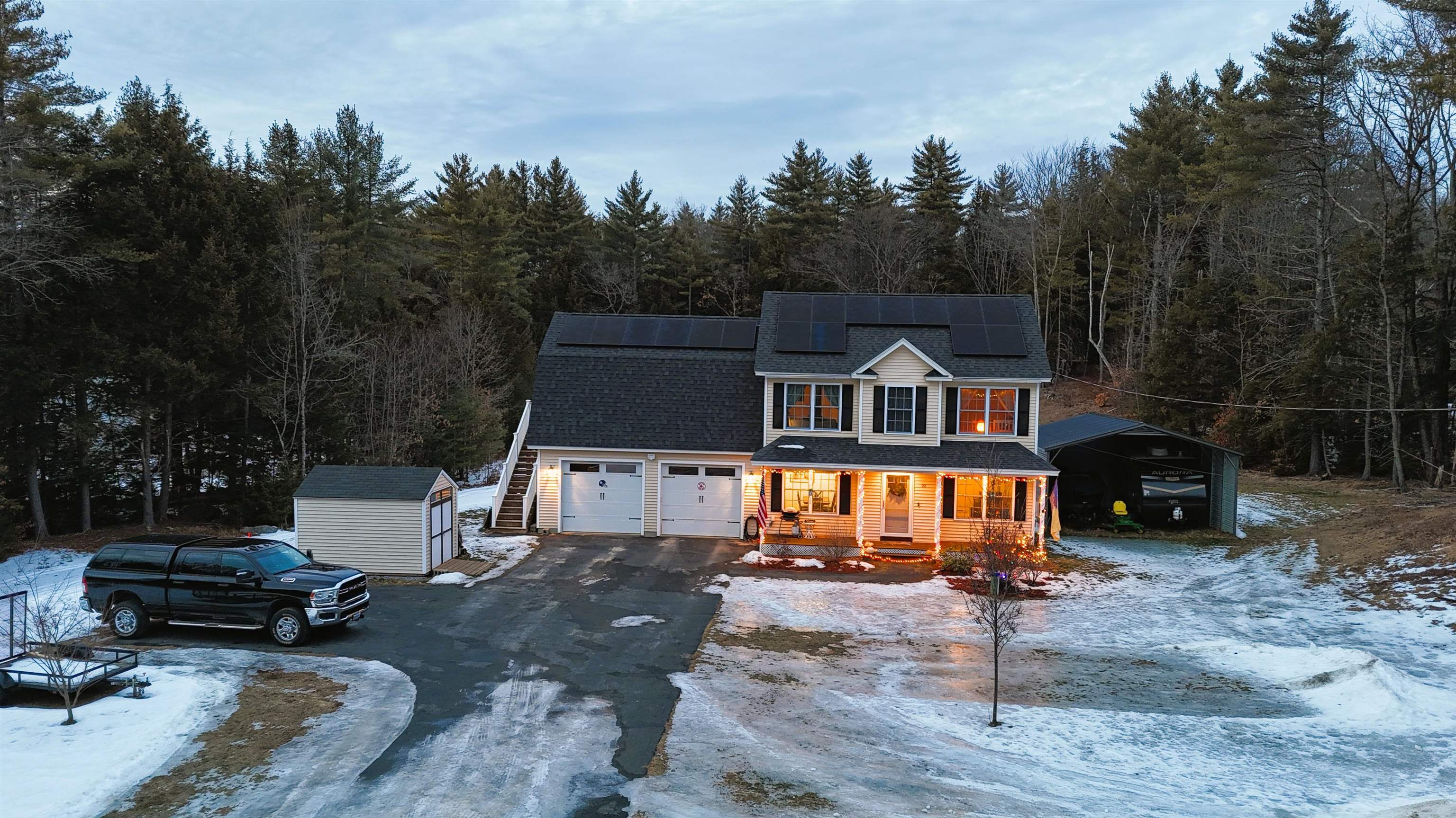 22 Merrill Dr, Bennington, NH 03442