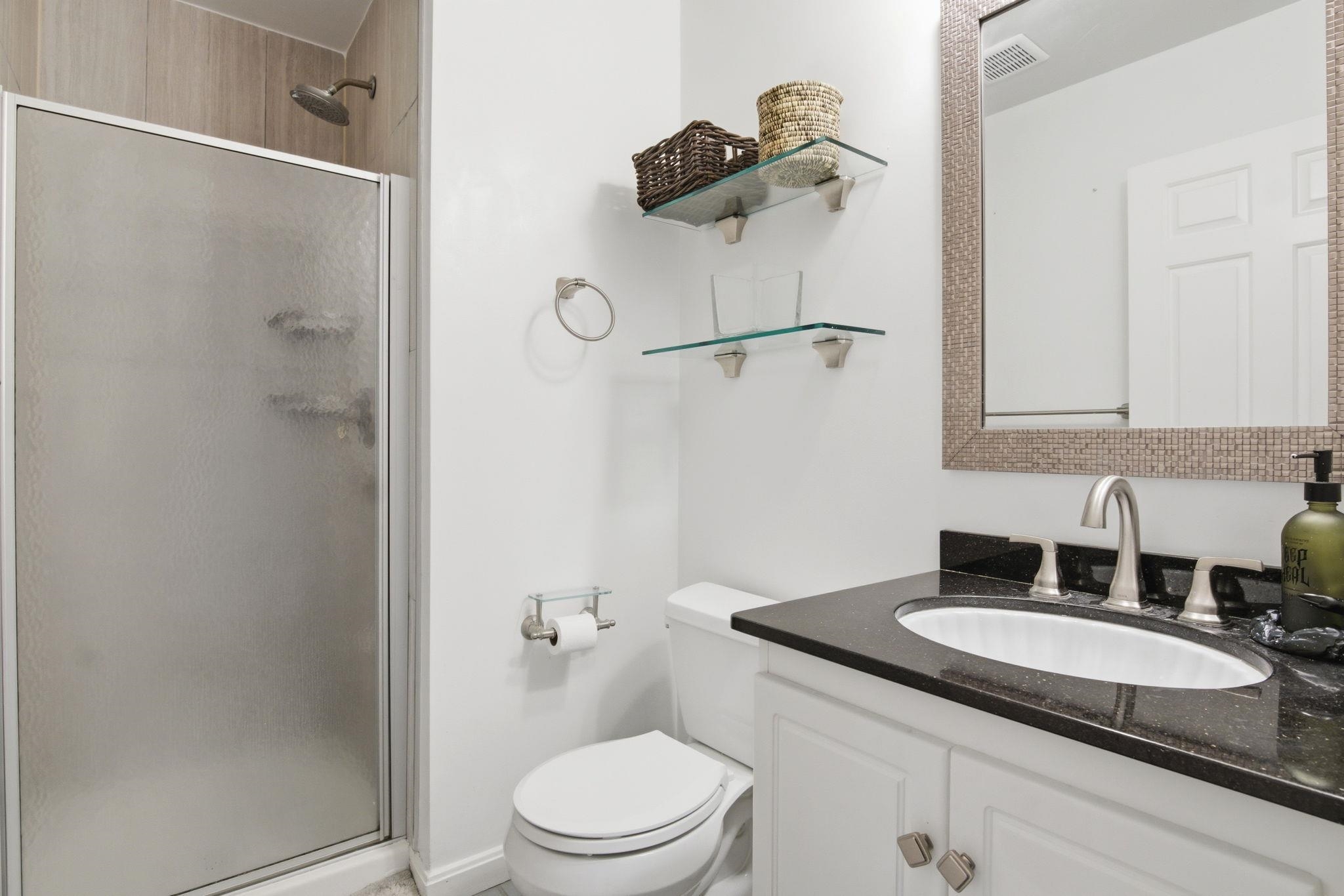 26 Mindy Pl, Nashua, NH 03064