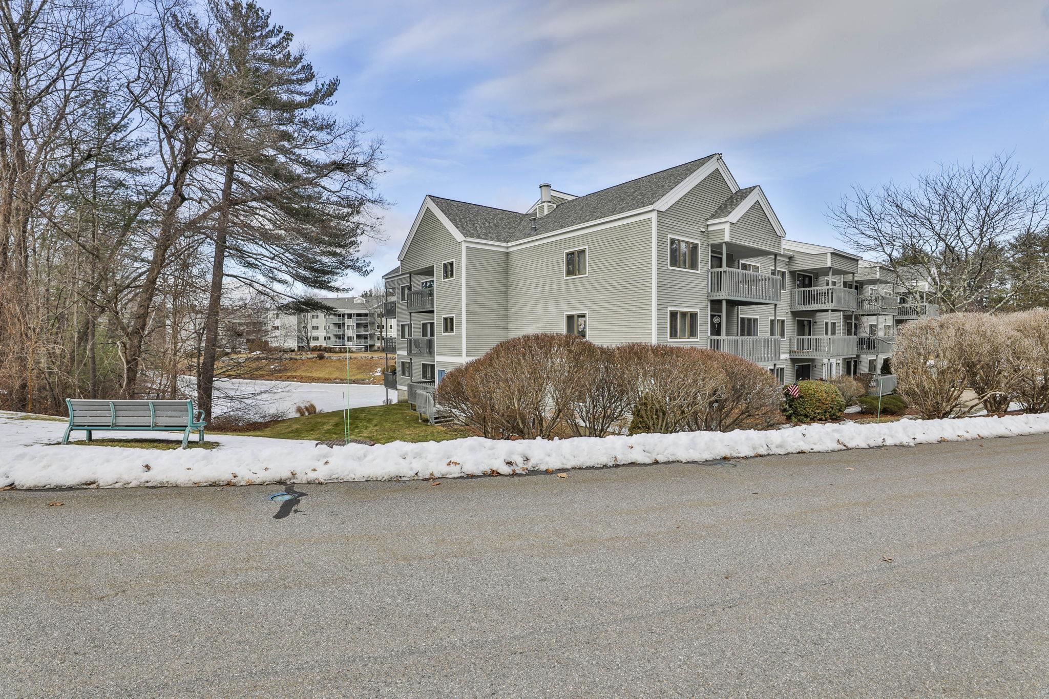 47 Dogwood Dr, Nashua, NH 03062