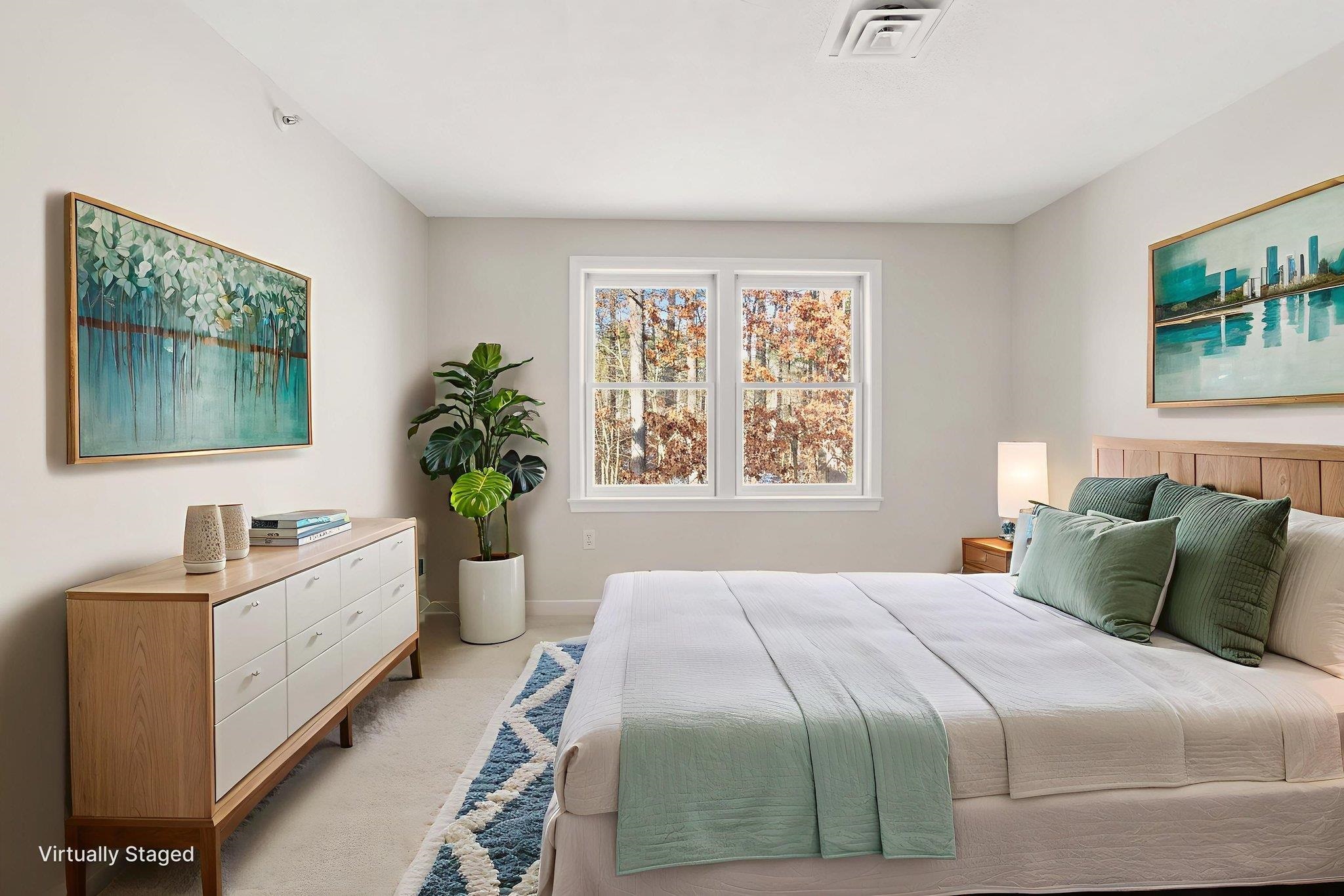 3 Mayfair Ln, Nashua, NH 03063