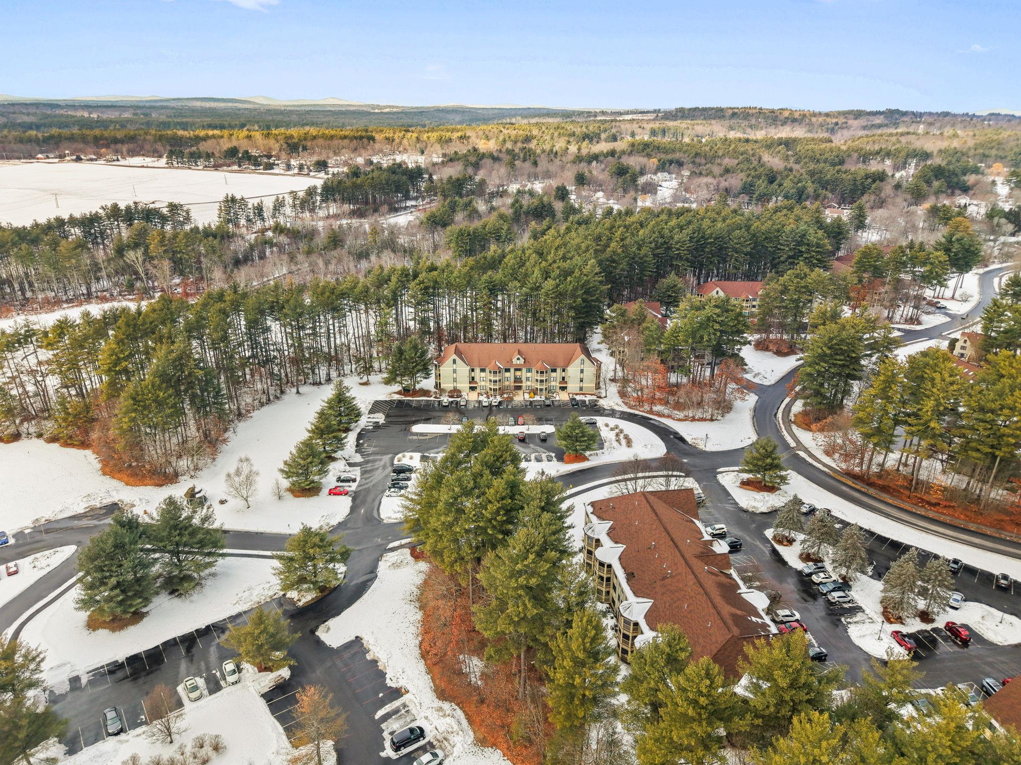 3 Mayfair Ln, Nashua, NH 03063