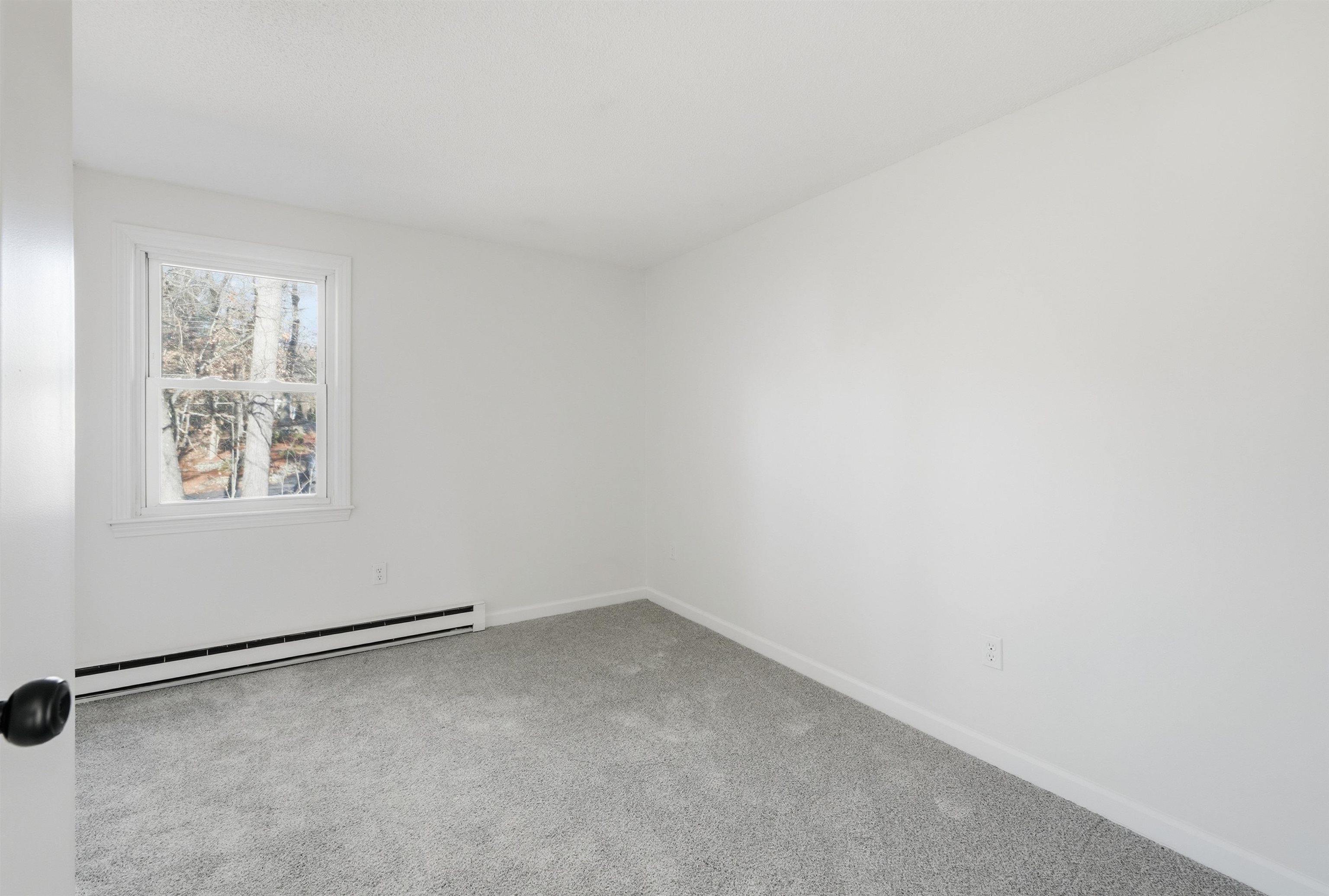 25L English Range Rd, Derry, NH 03038