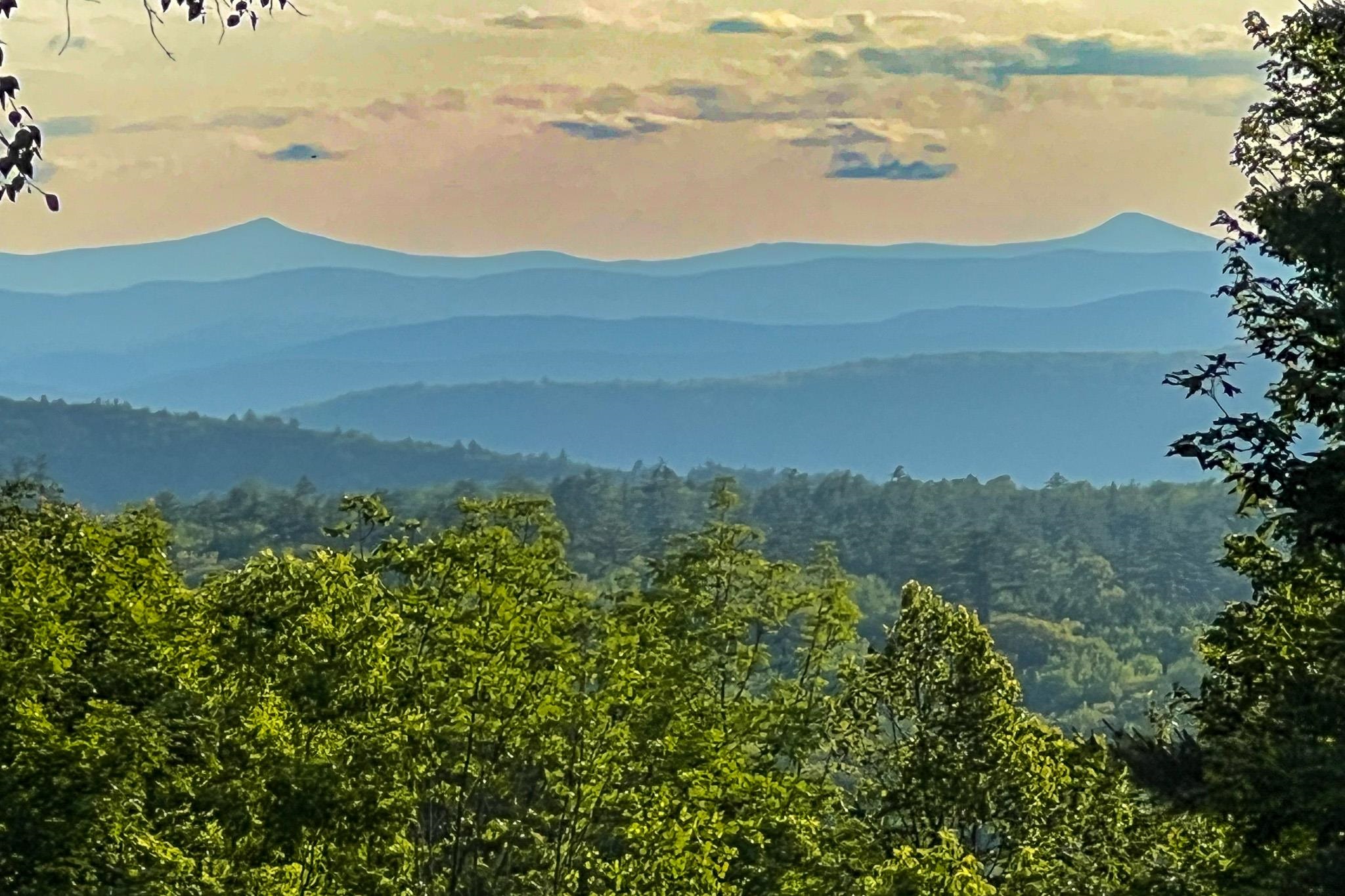 34 Stevens Rd, Hanover, NH 03755