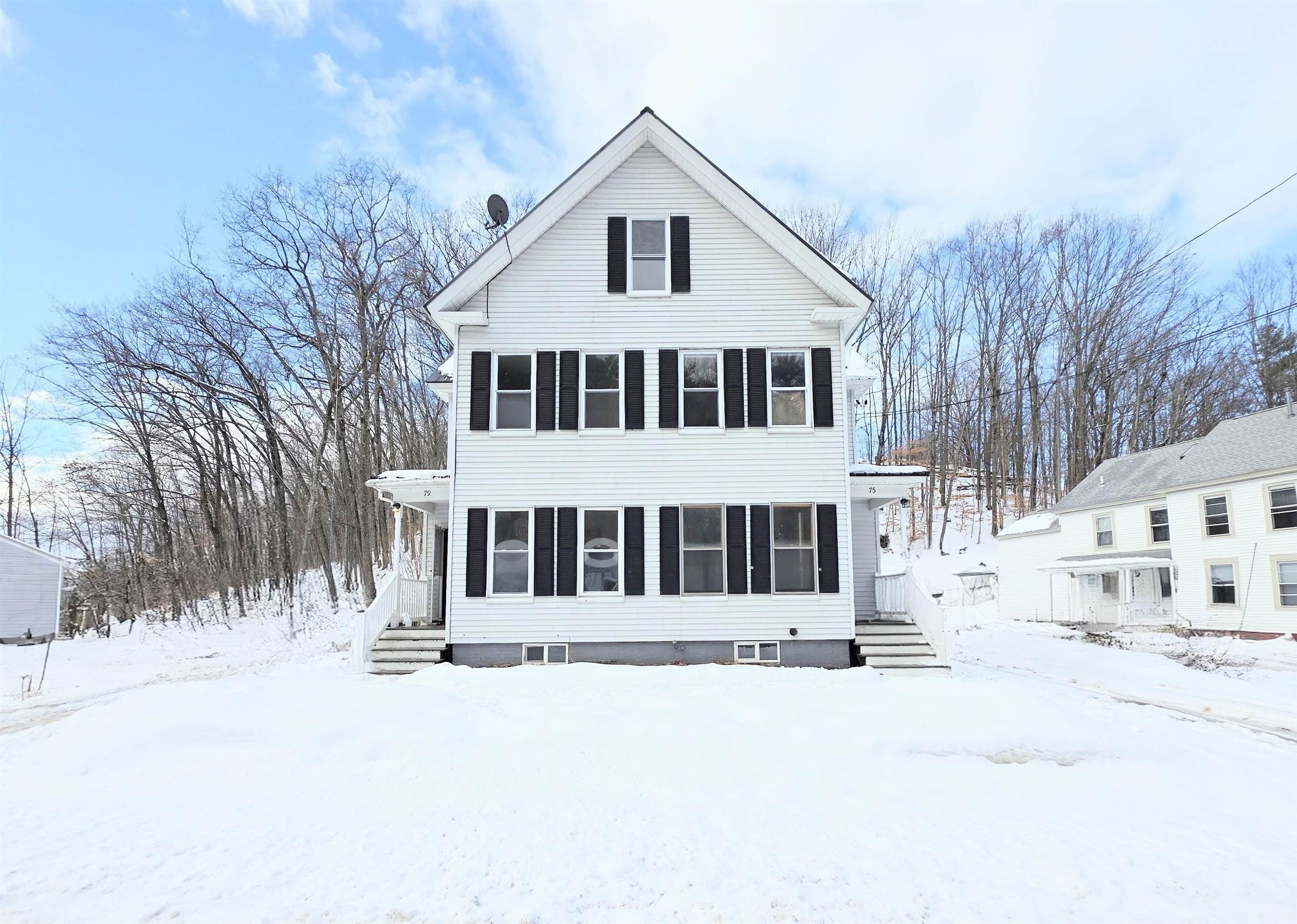 75 Valley St, Laconia, NH 03246