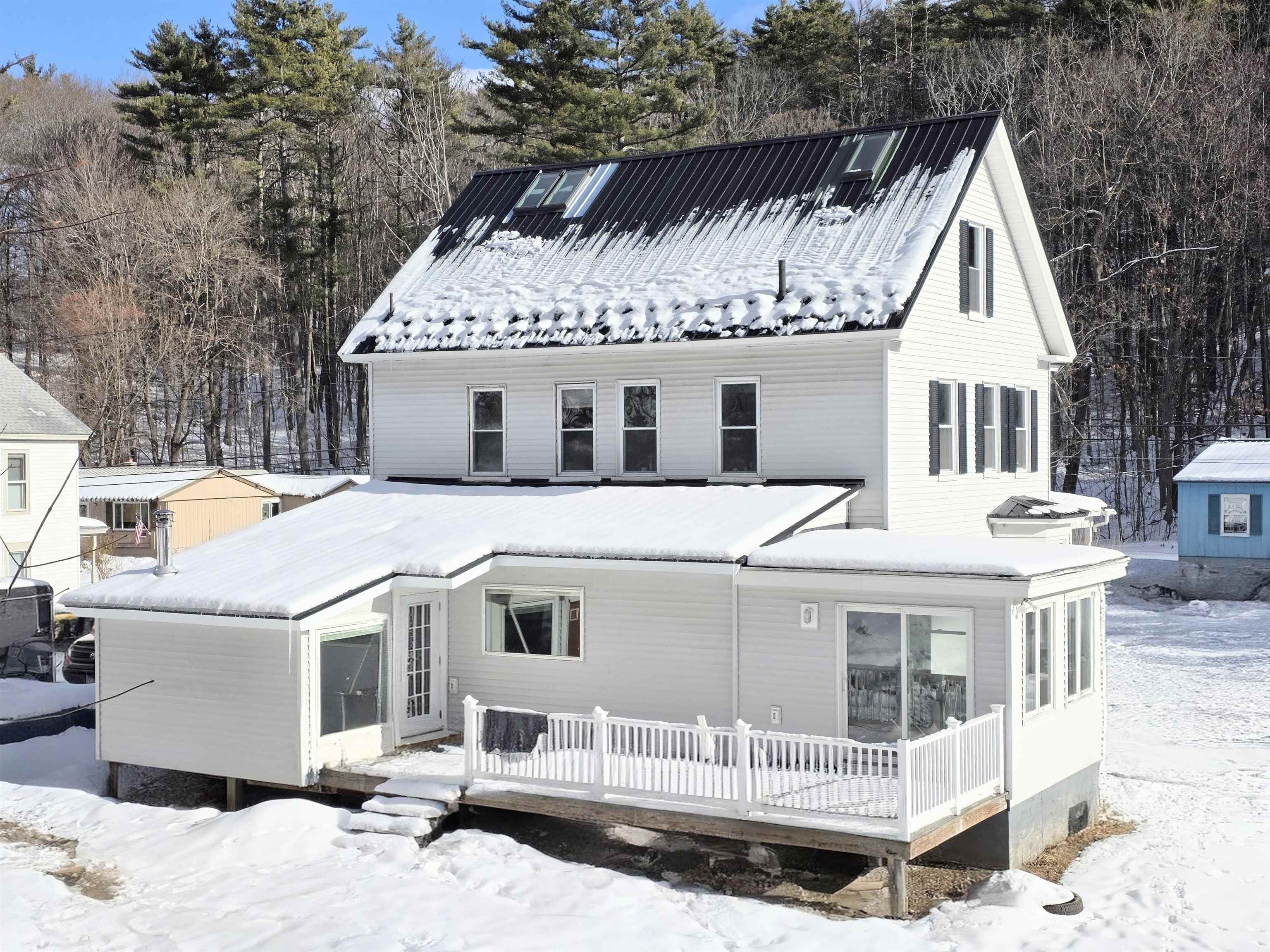 75 Valley St, Laconia, NH 03246