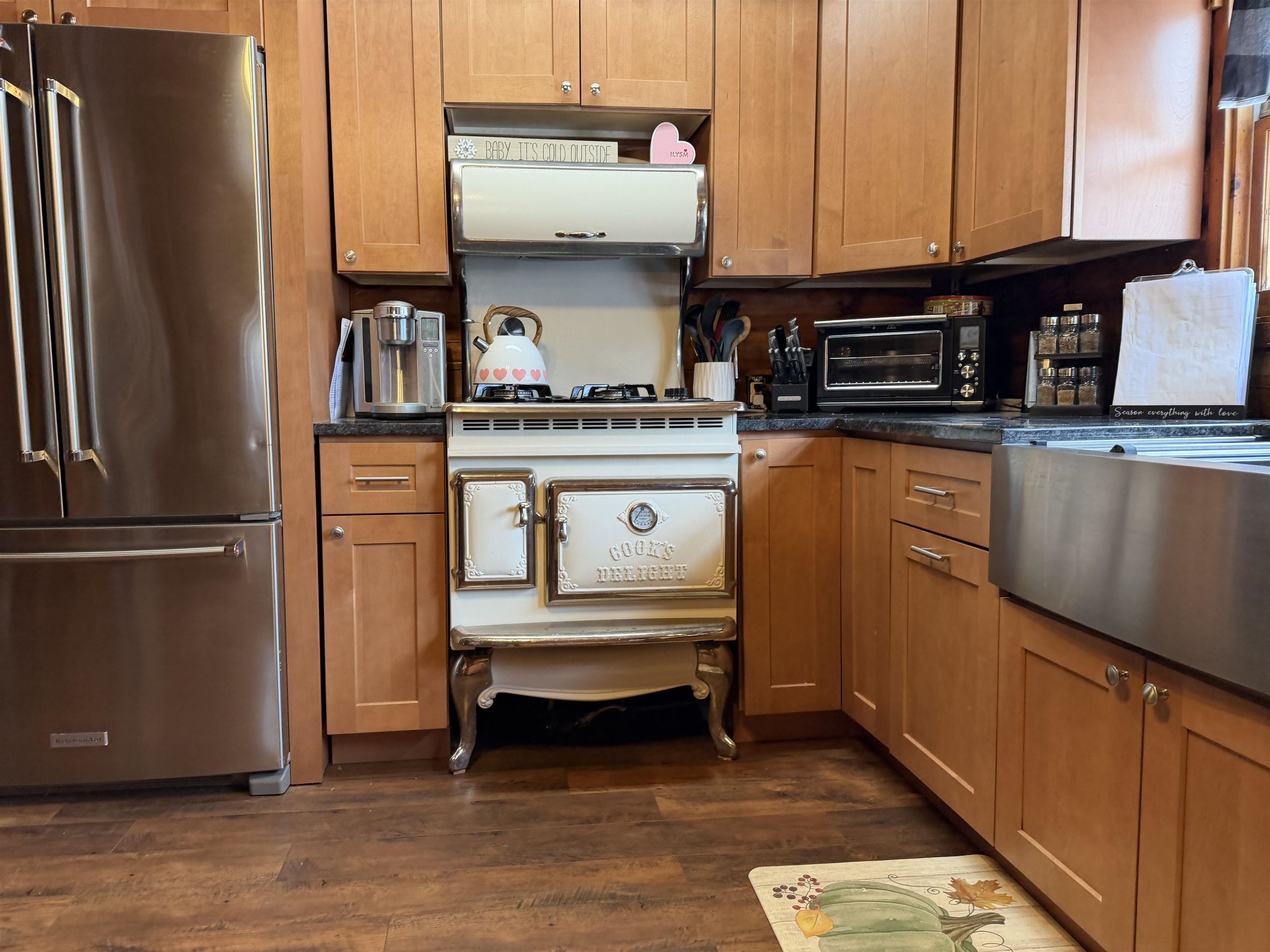 441 W Unity Rd, Claremont, NH 03743