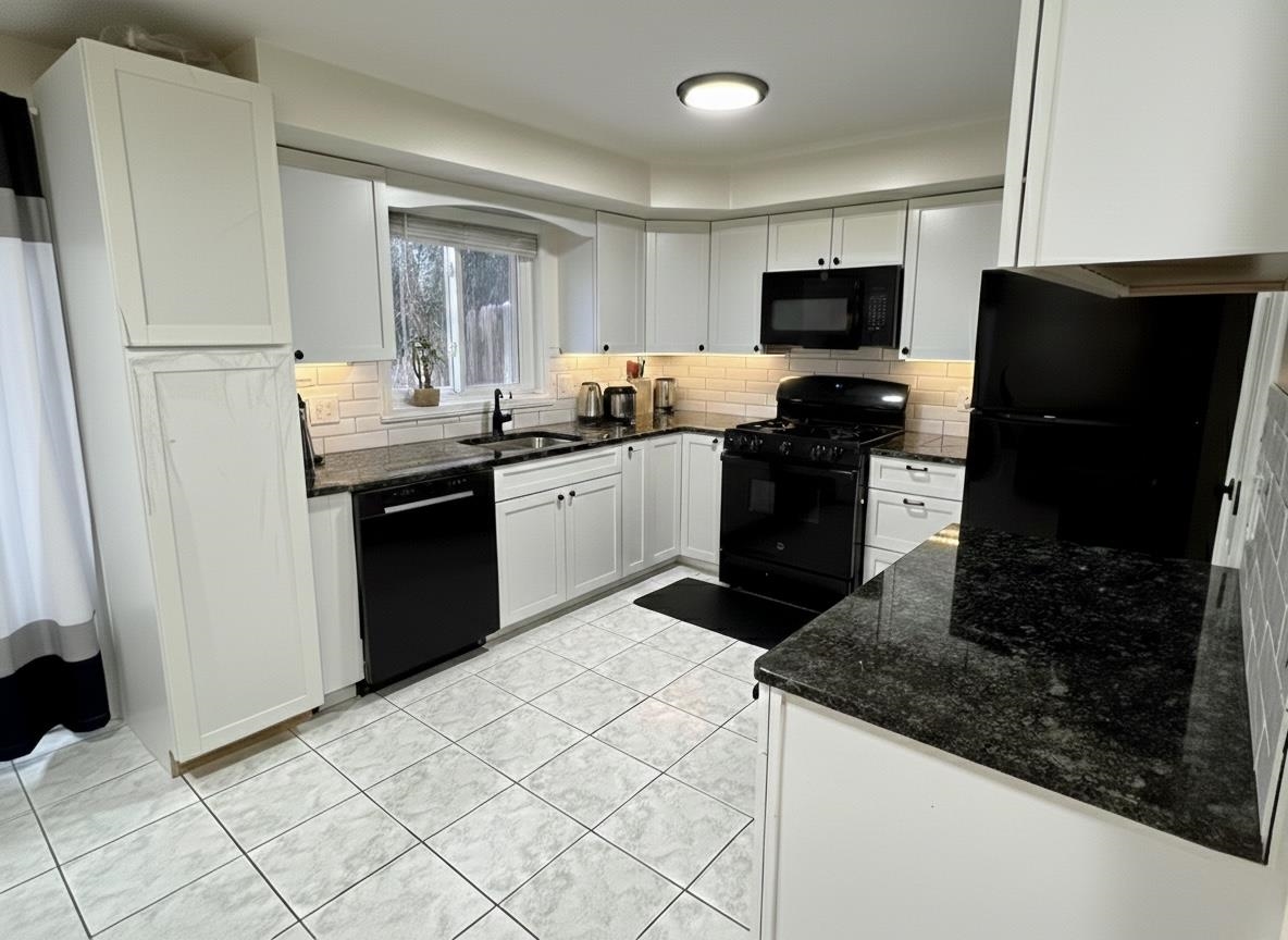 103 Derryfield Ct, Manchester, NH 03104