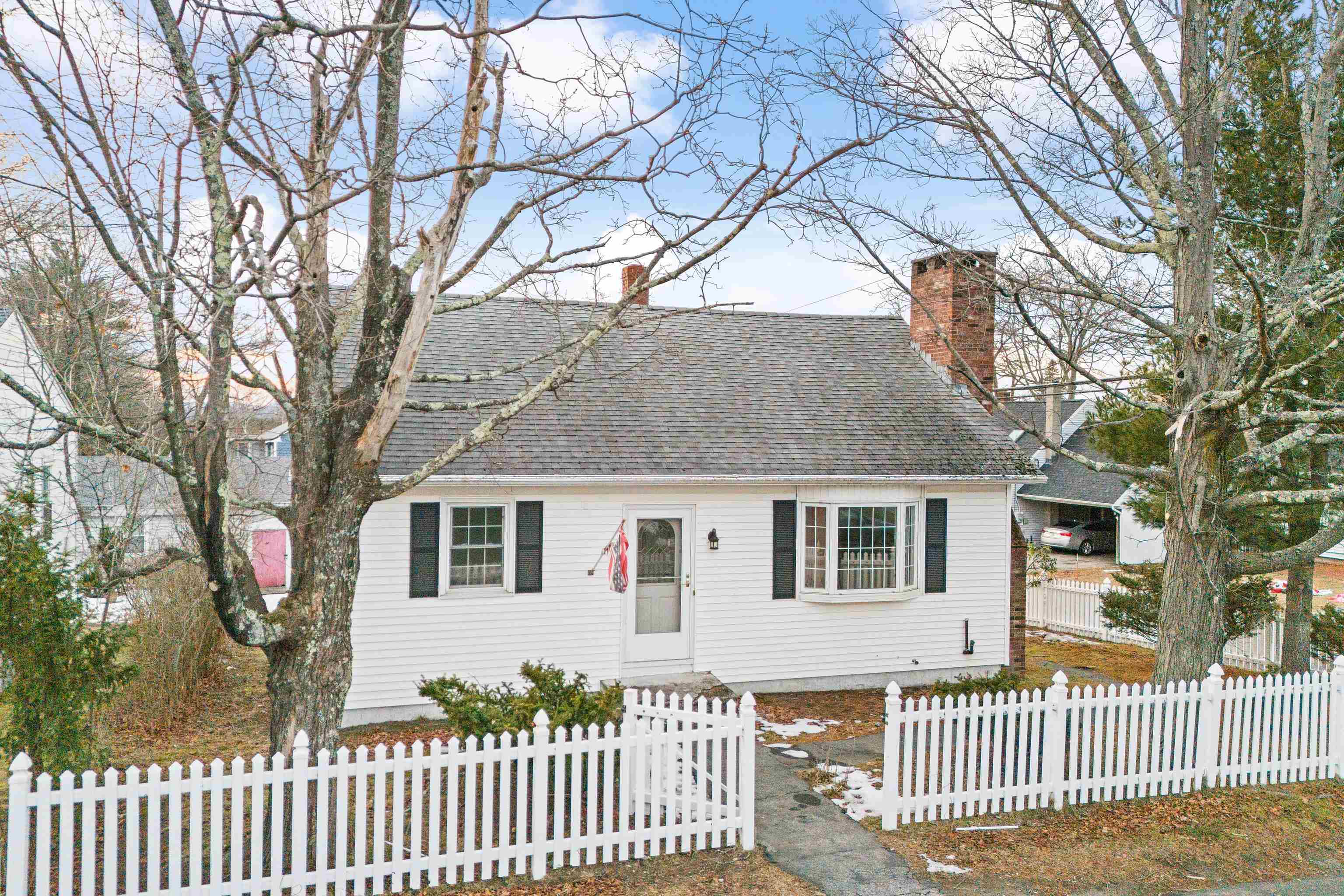 183 Gold St, Manchester, NH 03103