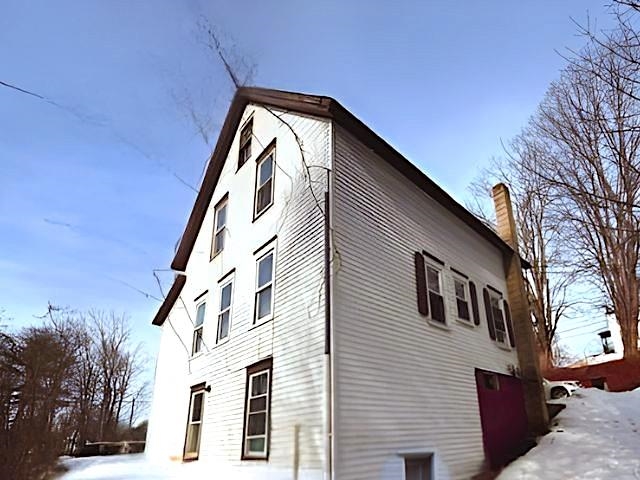 33 Munroe St, Franklin, NH 03235