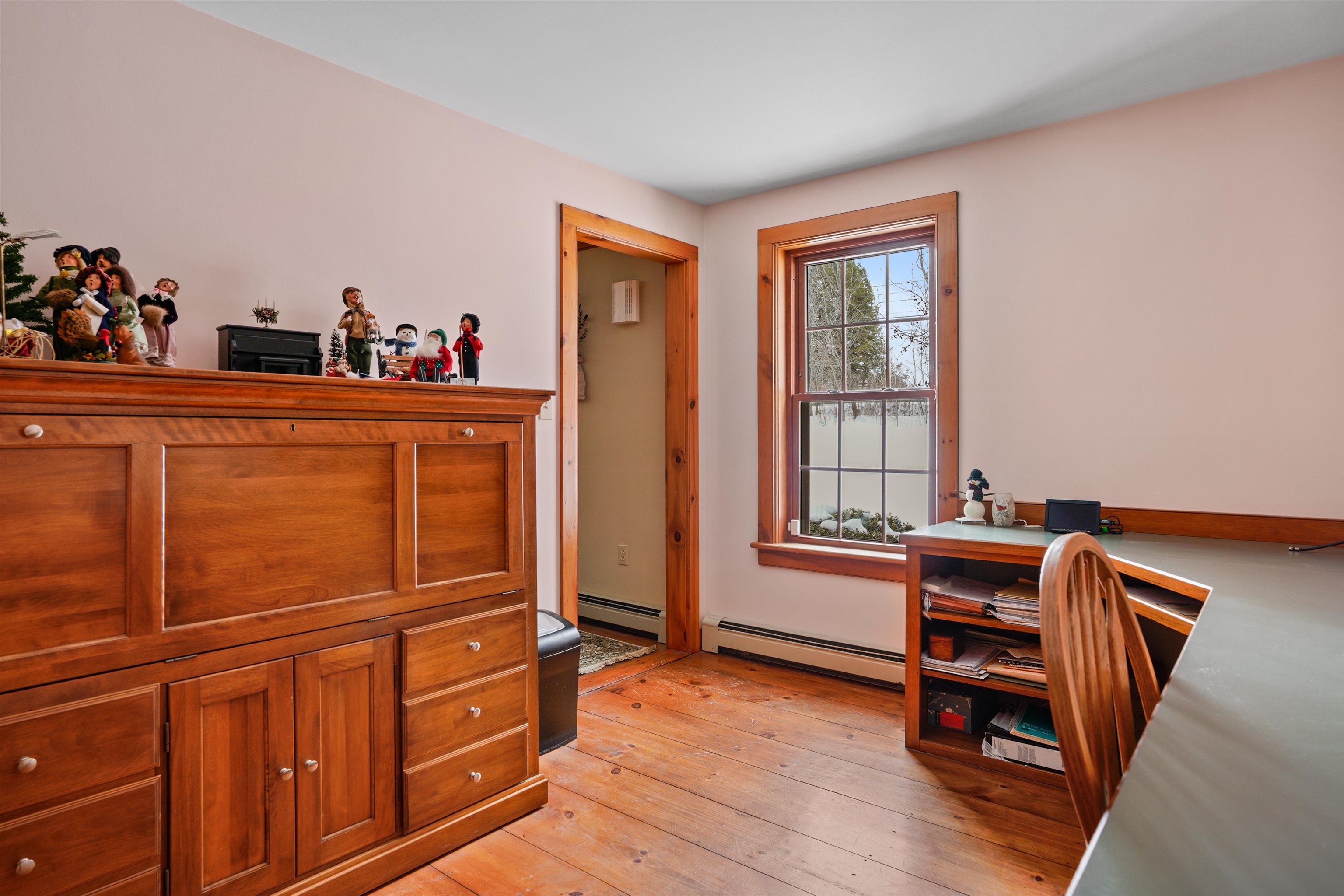 27 South Rd, Deerfield, NH 03037