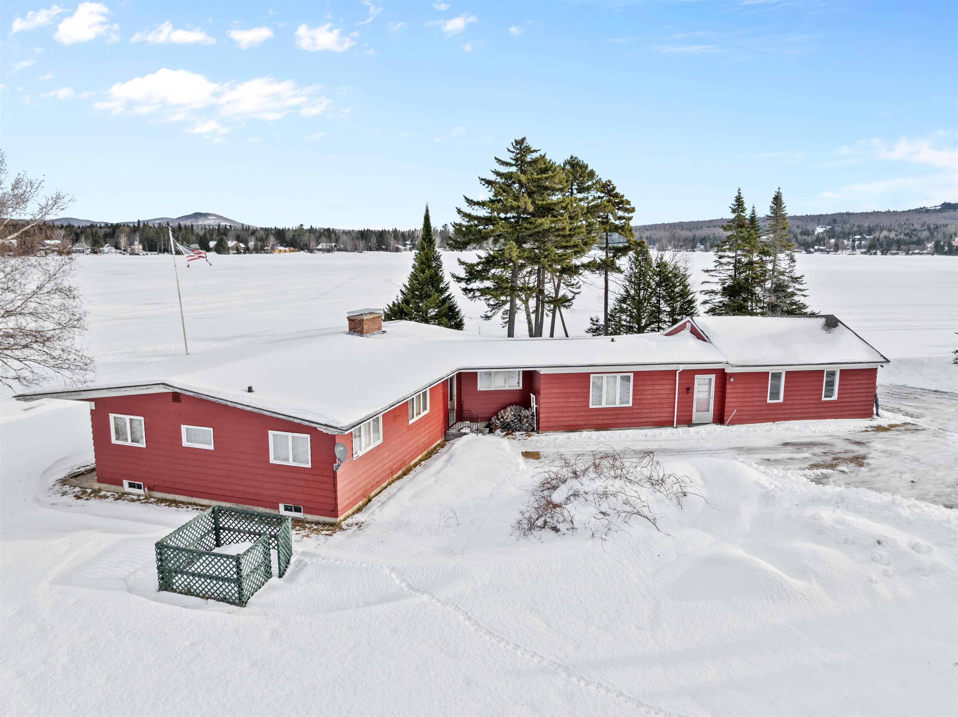 166 Spooner Rd, Pittsburg, NH 03592