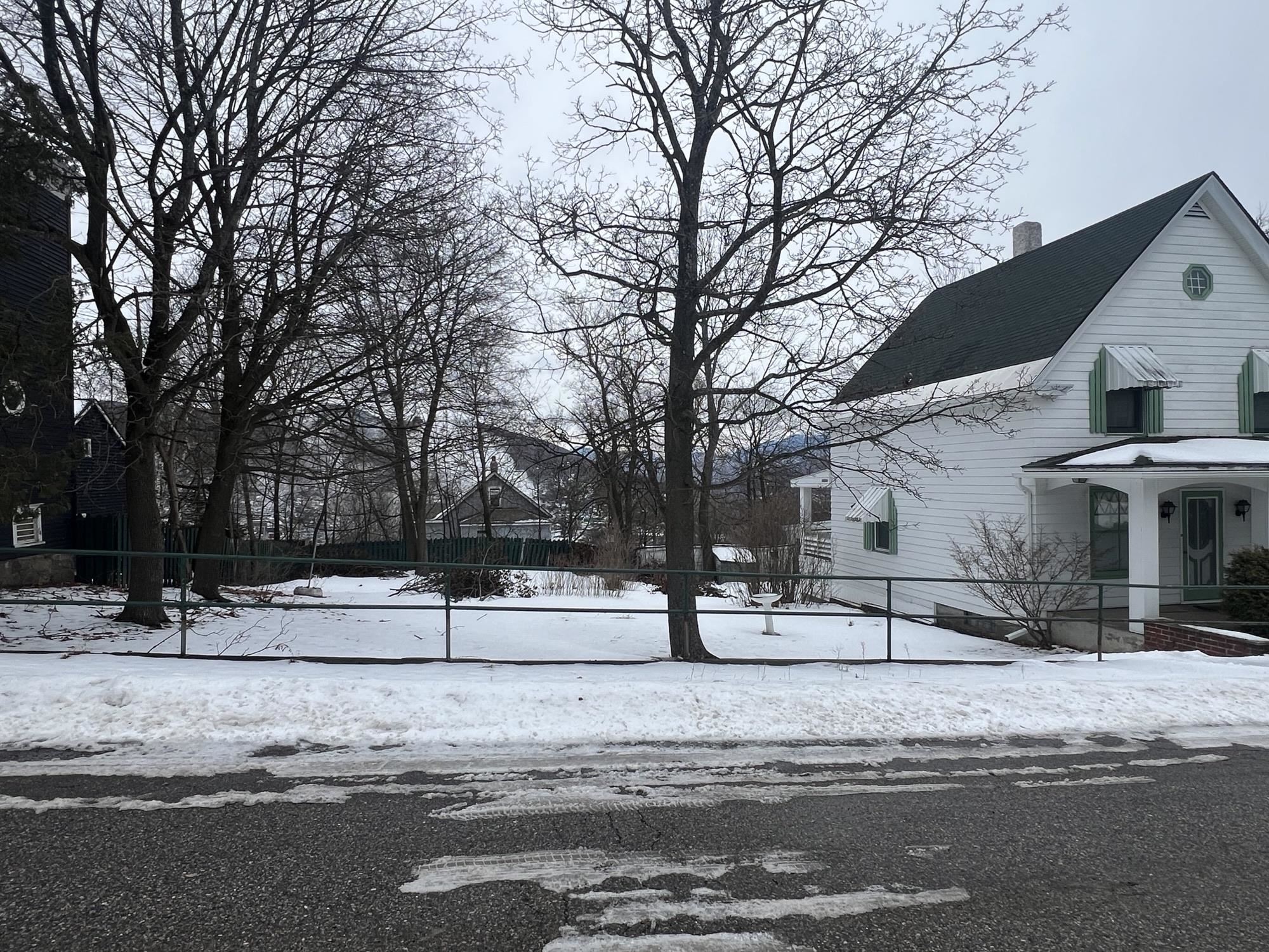 86 Elm St, Berlin, NH 03570