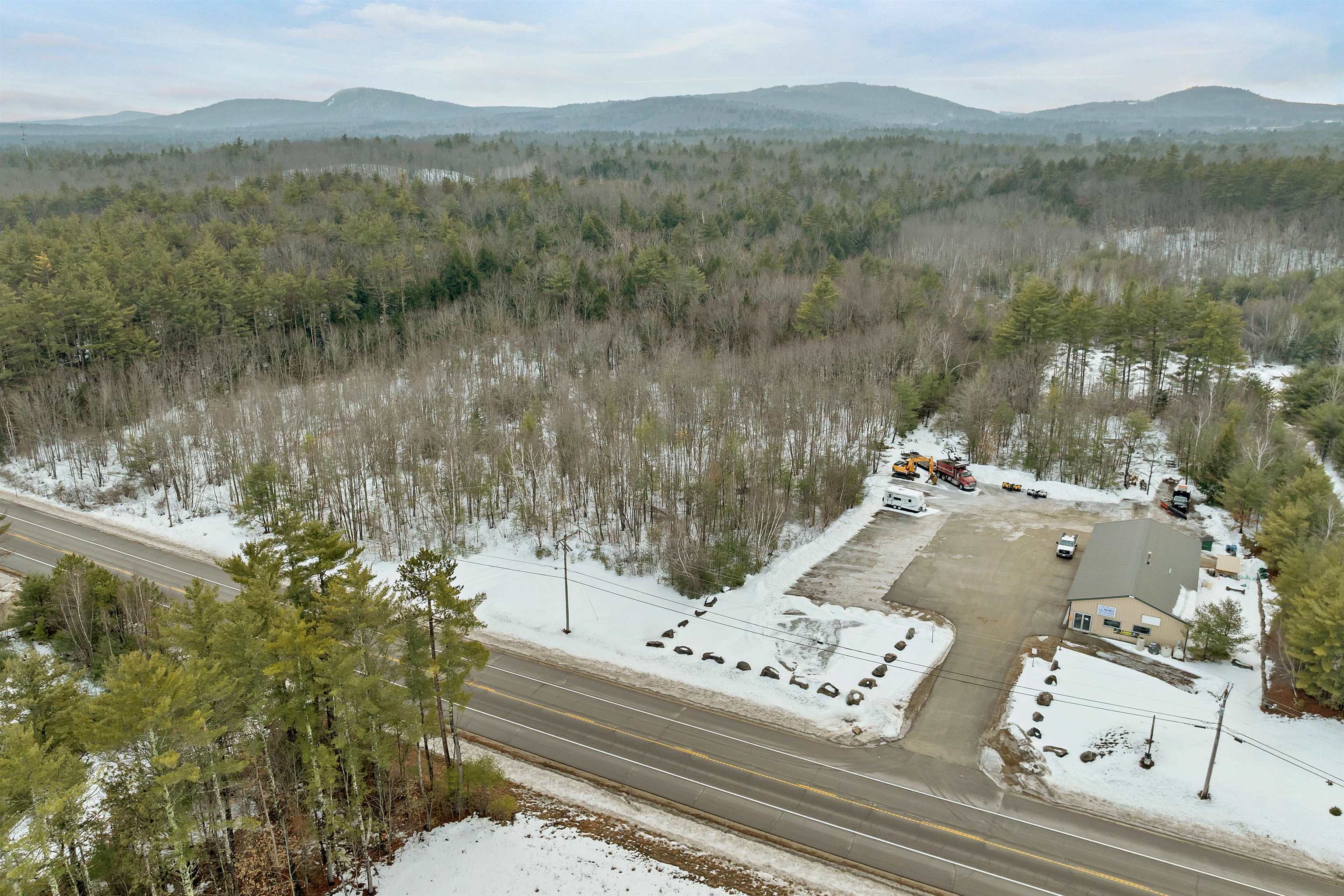 829 Route 16 , Ossipee, NH 03896