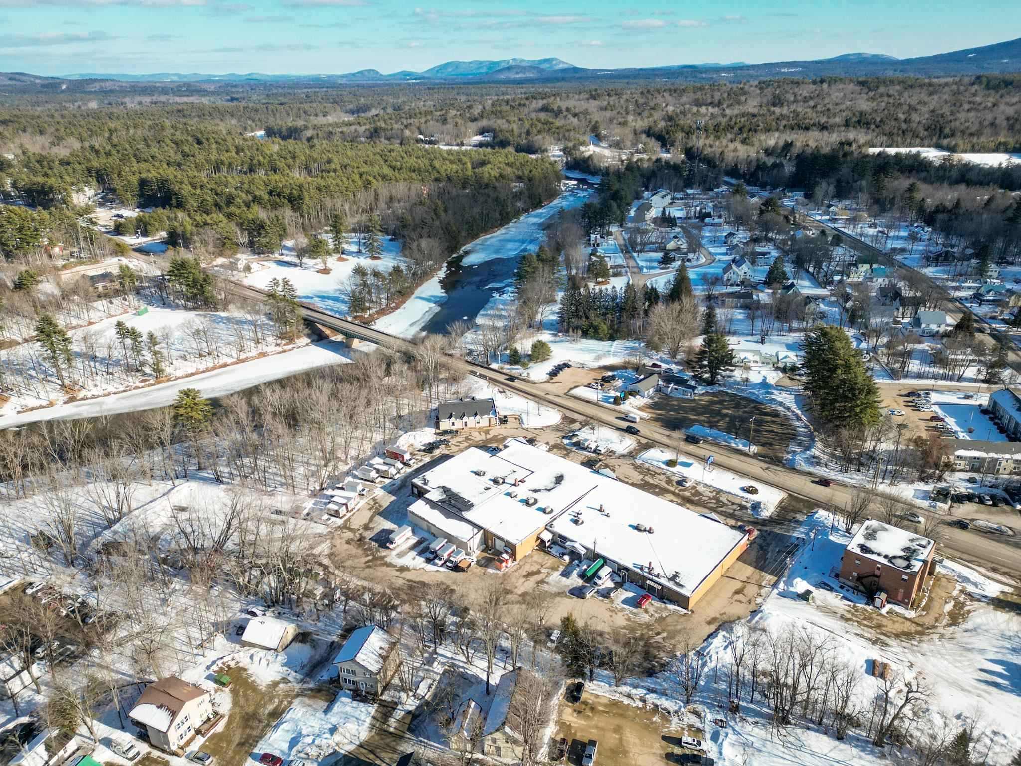 50 White Mountain Hw, Conway, NH 03818