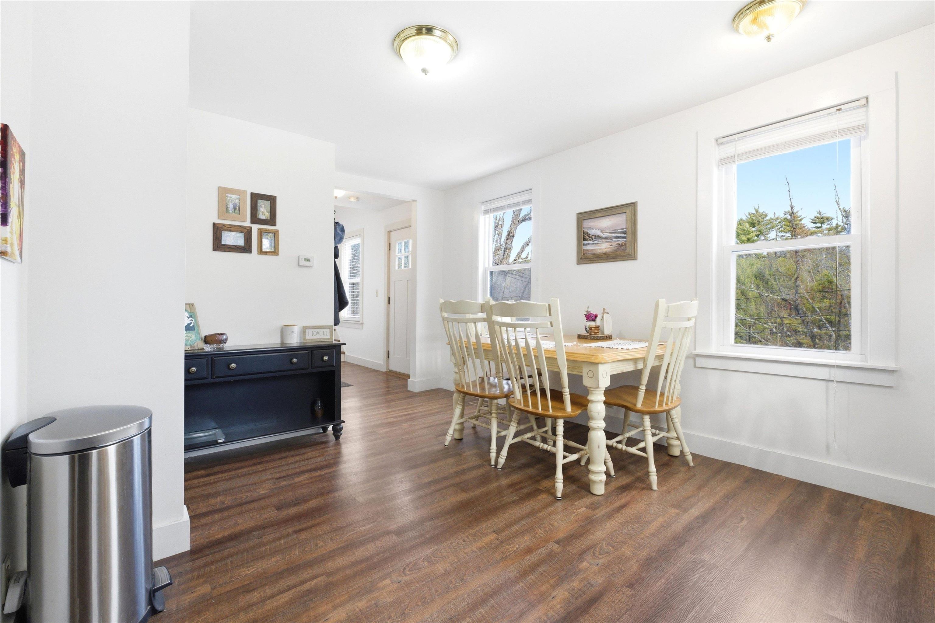 29 Bear Hill Rd, Hillsborough, NH 03244