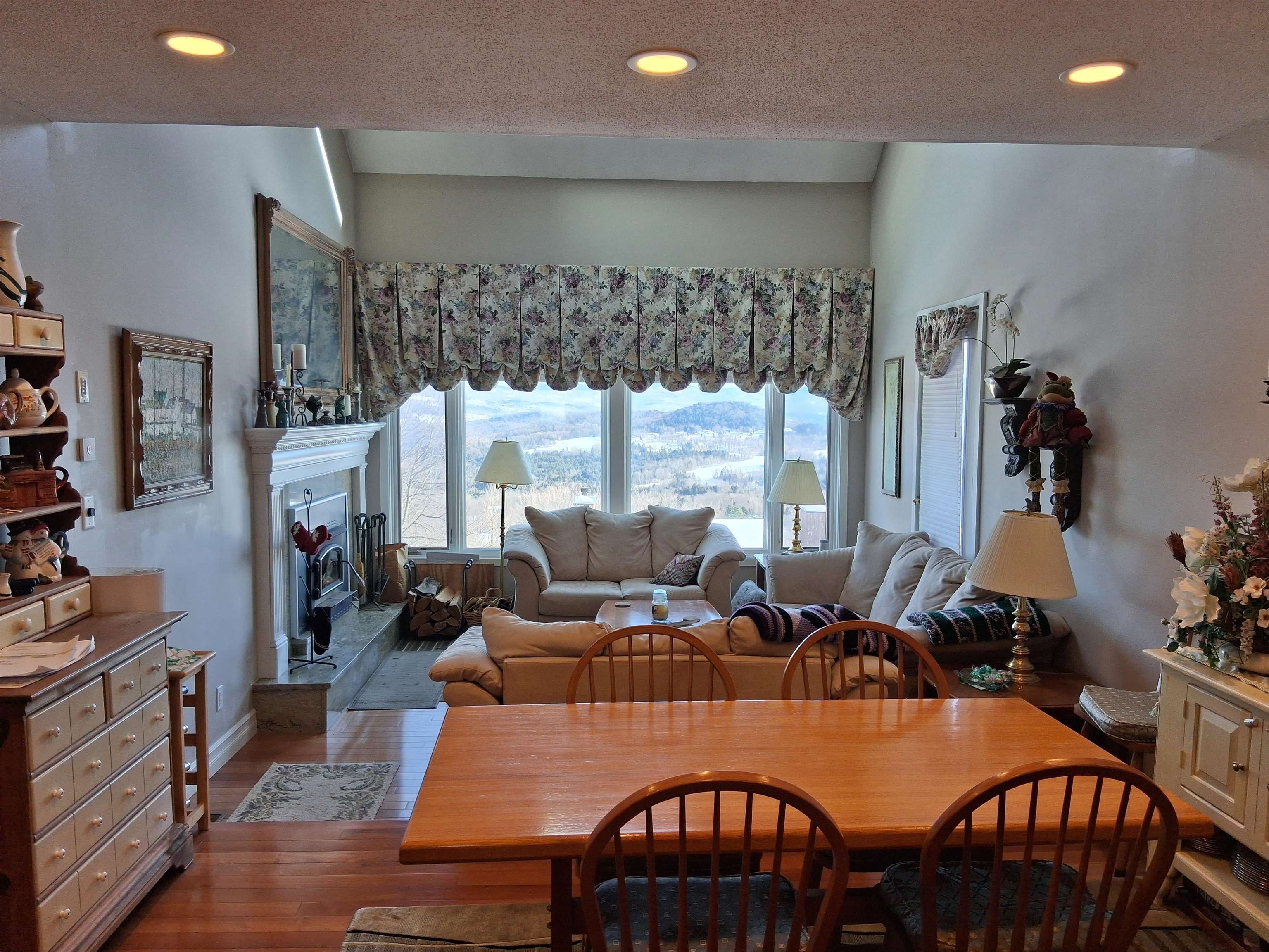 122 Upper Summit Road