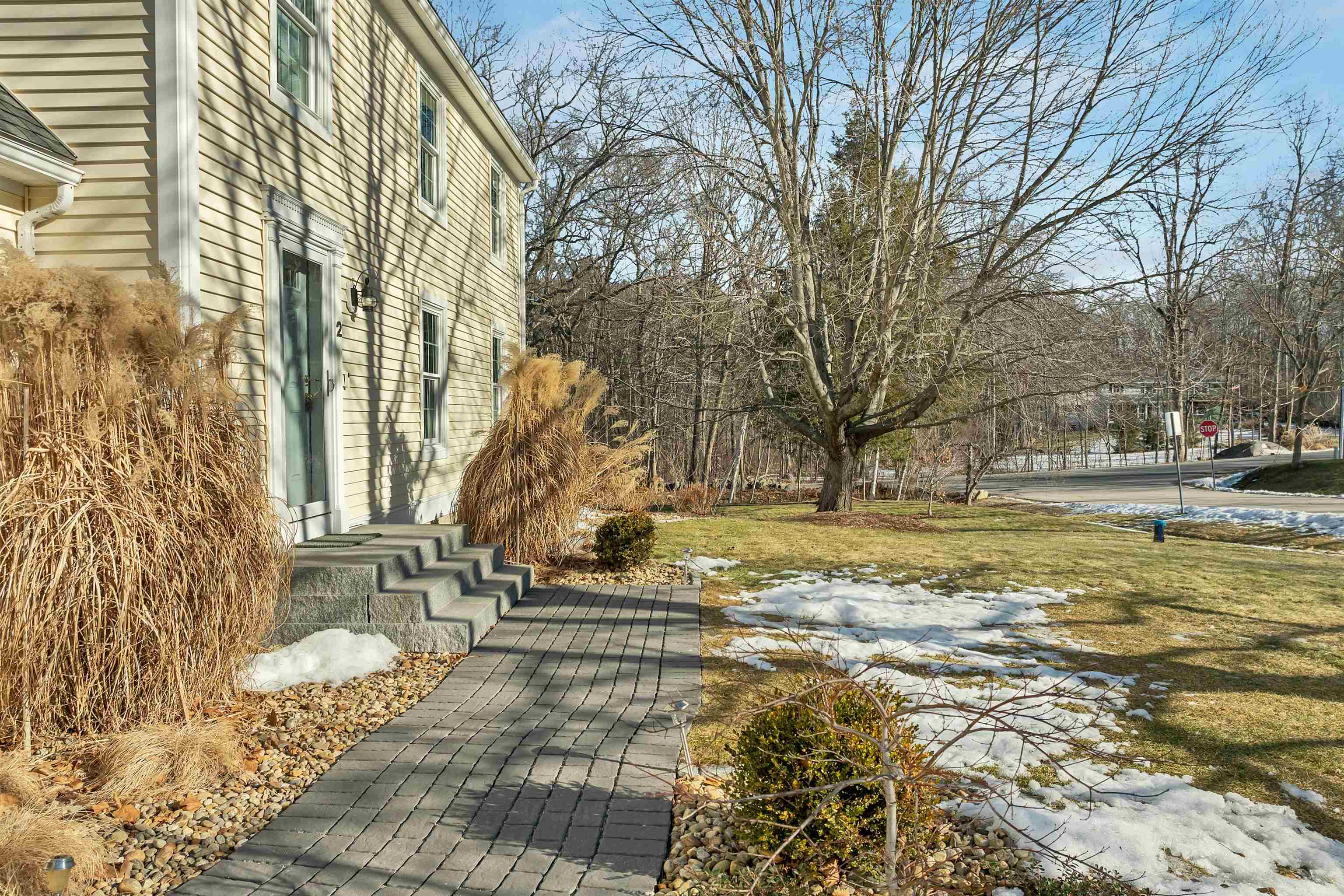 2 Orchard Hill Rd, Greenland, NH 03840