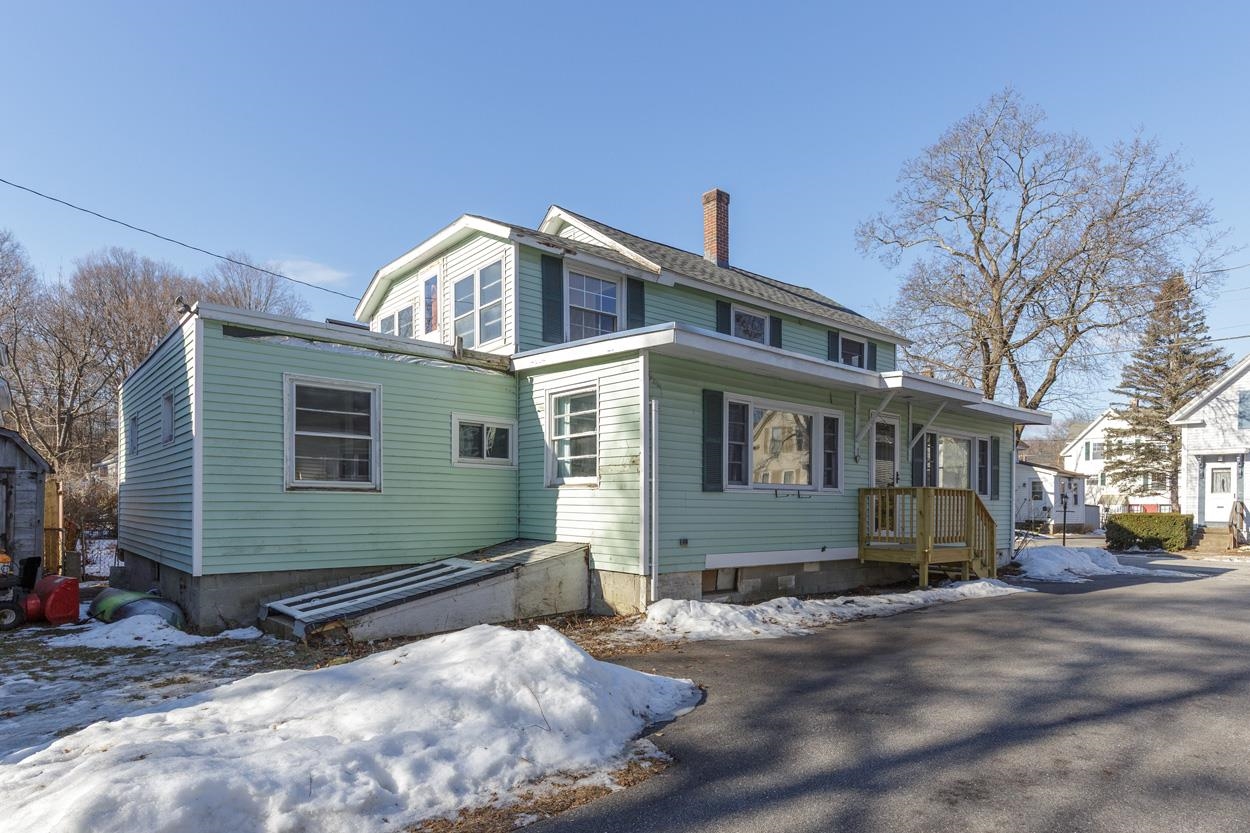 55 Tremont St, Concord, NH 03301