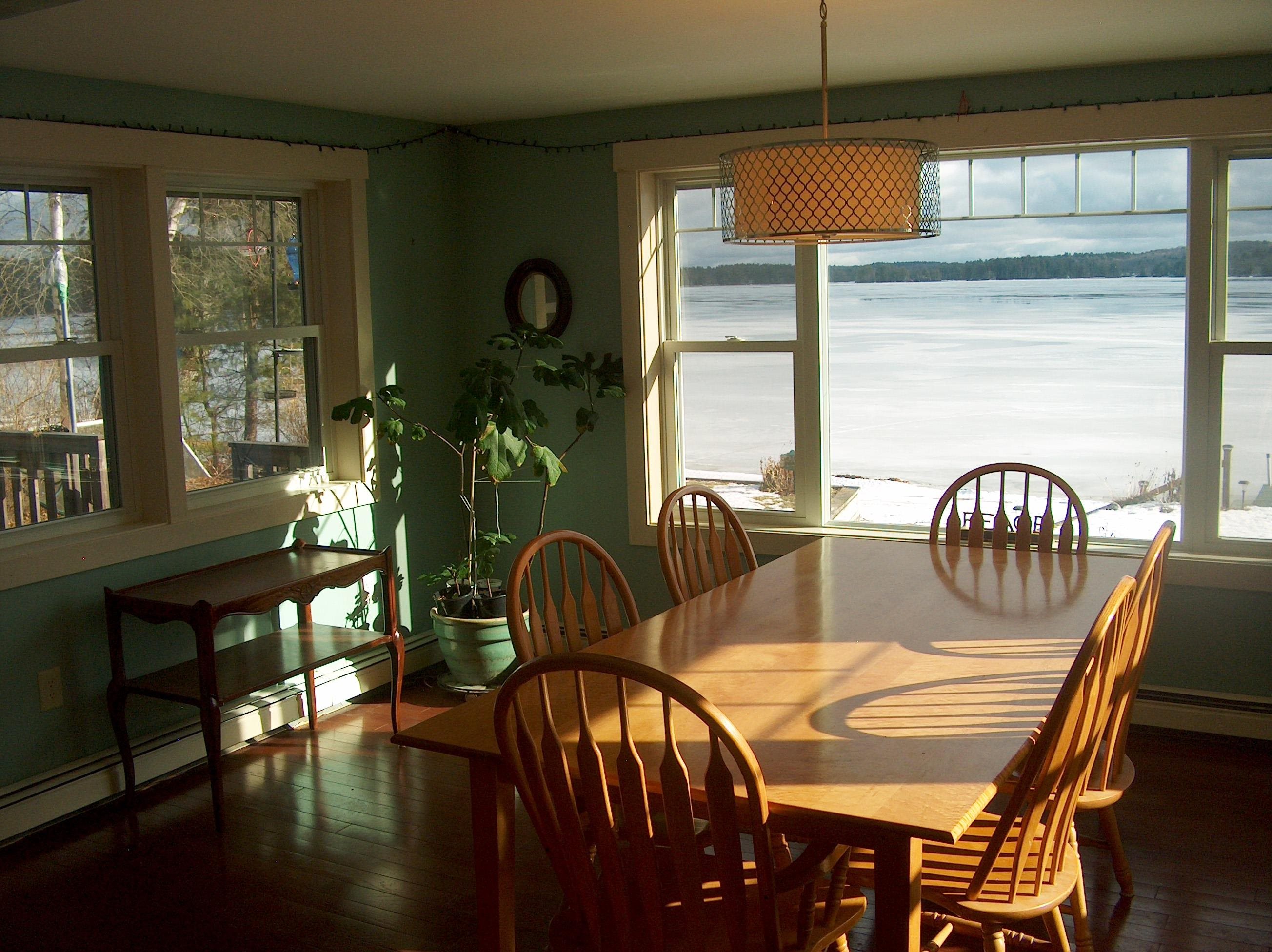 114 Bow Lake Estates Rd, Strafford, NH 03884