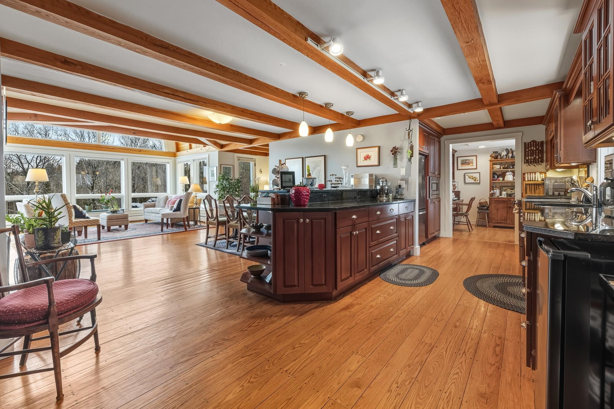 136 Granite Hill Rd, Wilmot, NH 03287