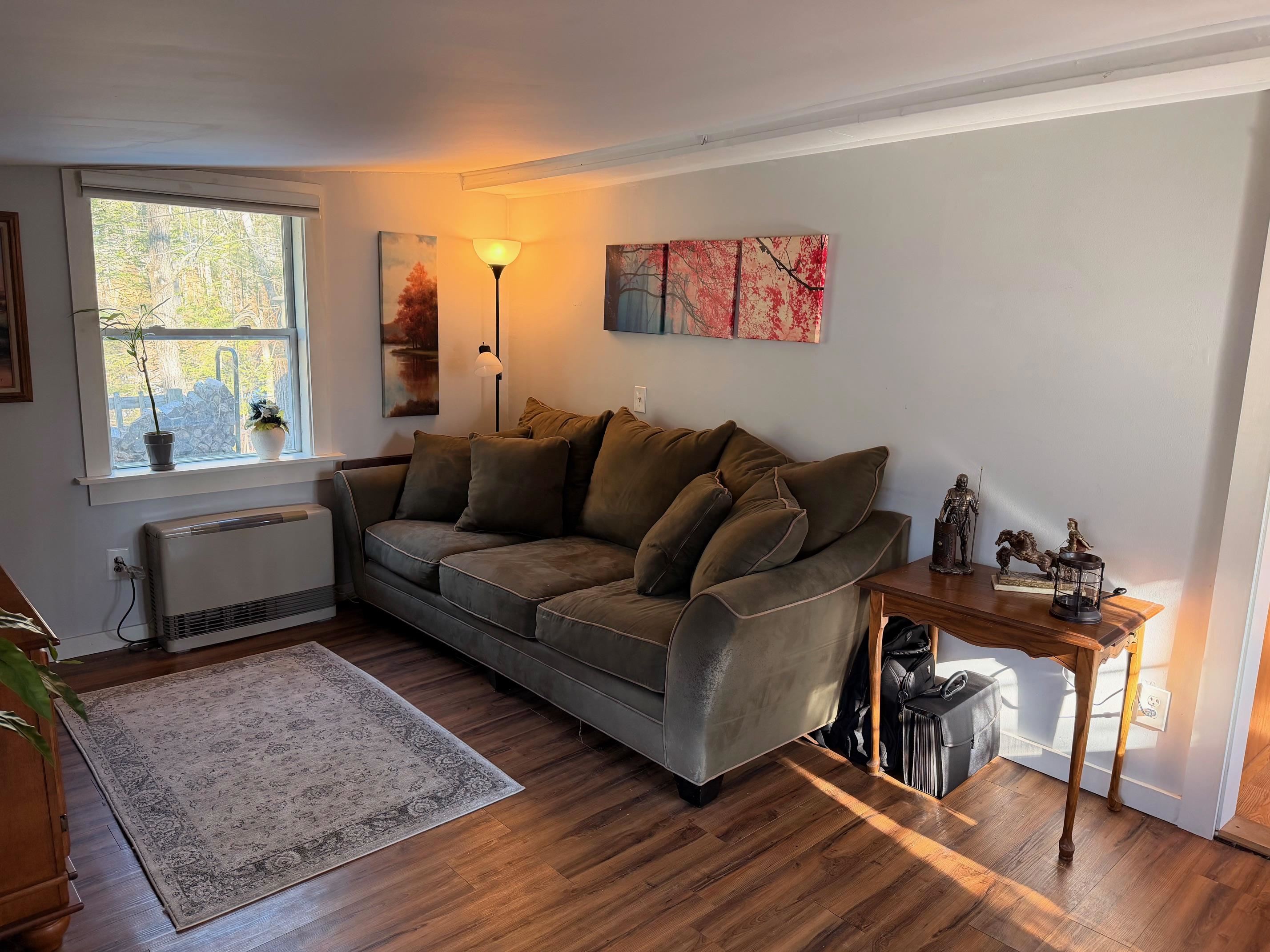 38 Deerfield Rd, Northwood, NH 03261