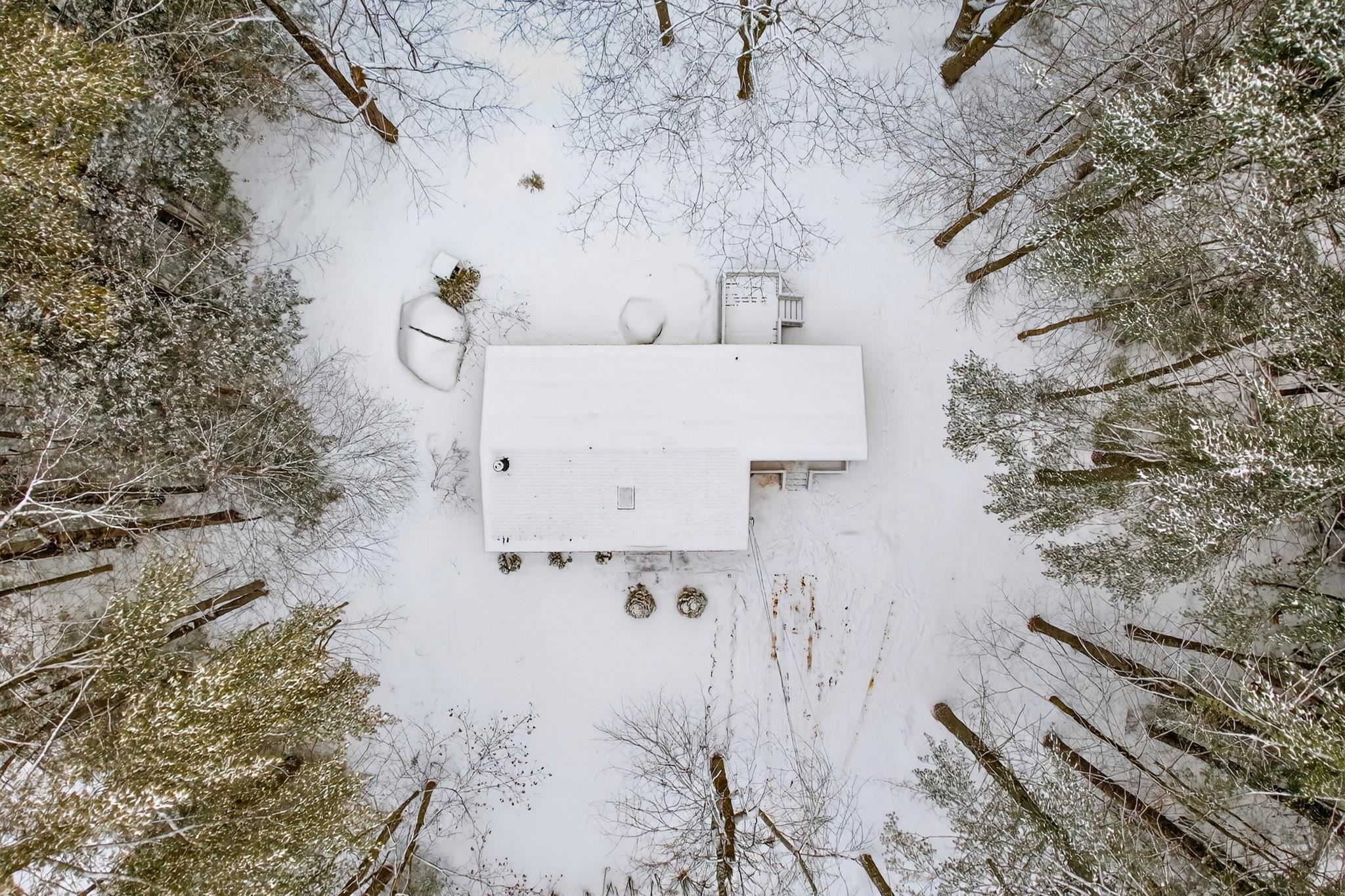 6 Birch Tree Ln, Hillsborough, NH 03244