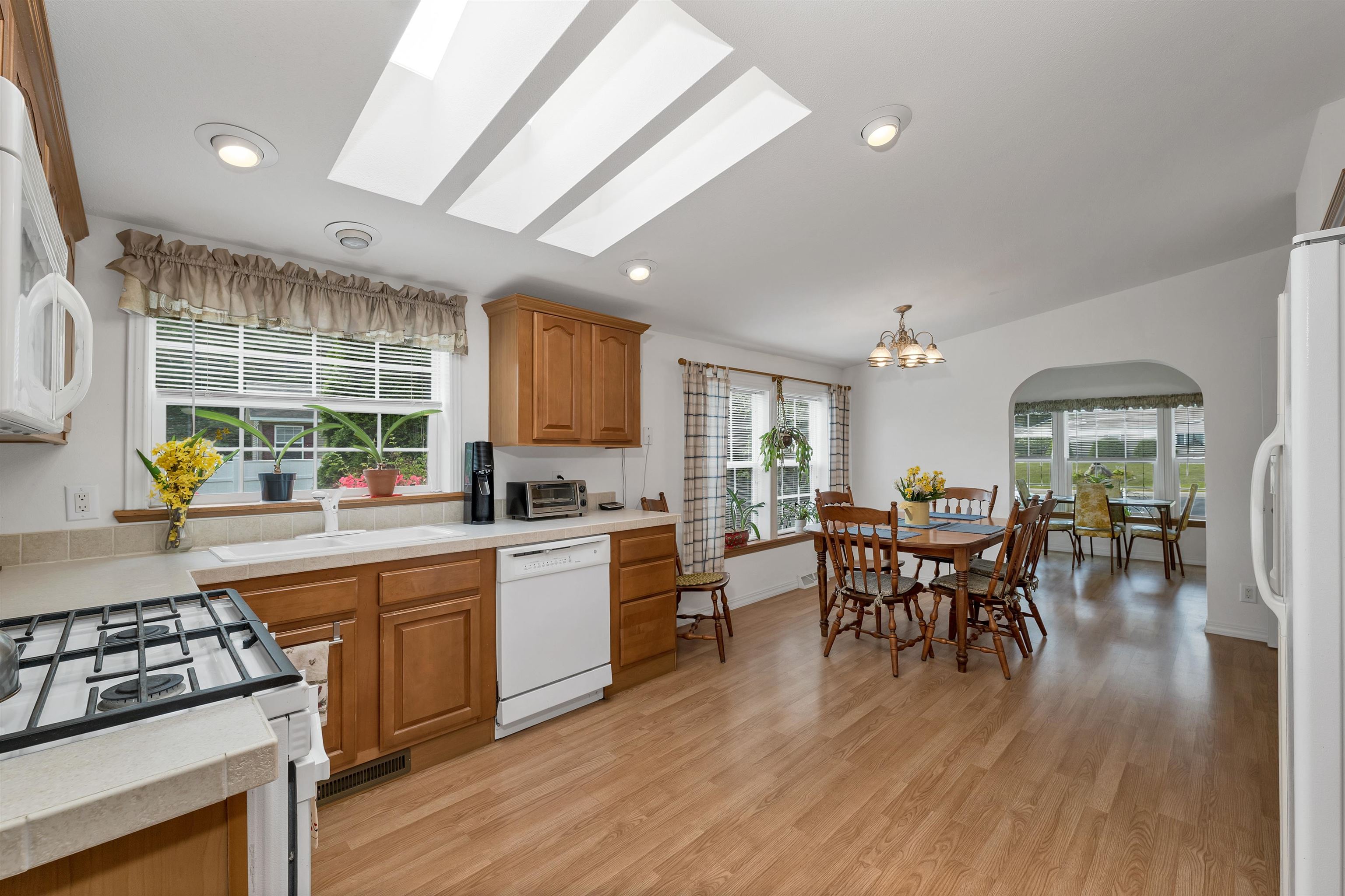 70 Osprey Rd, Alton, NH 03809