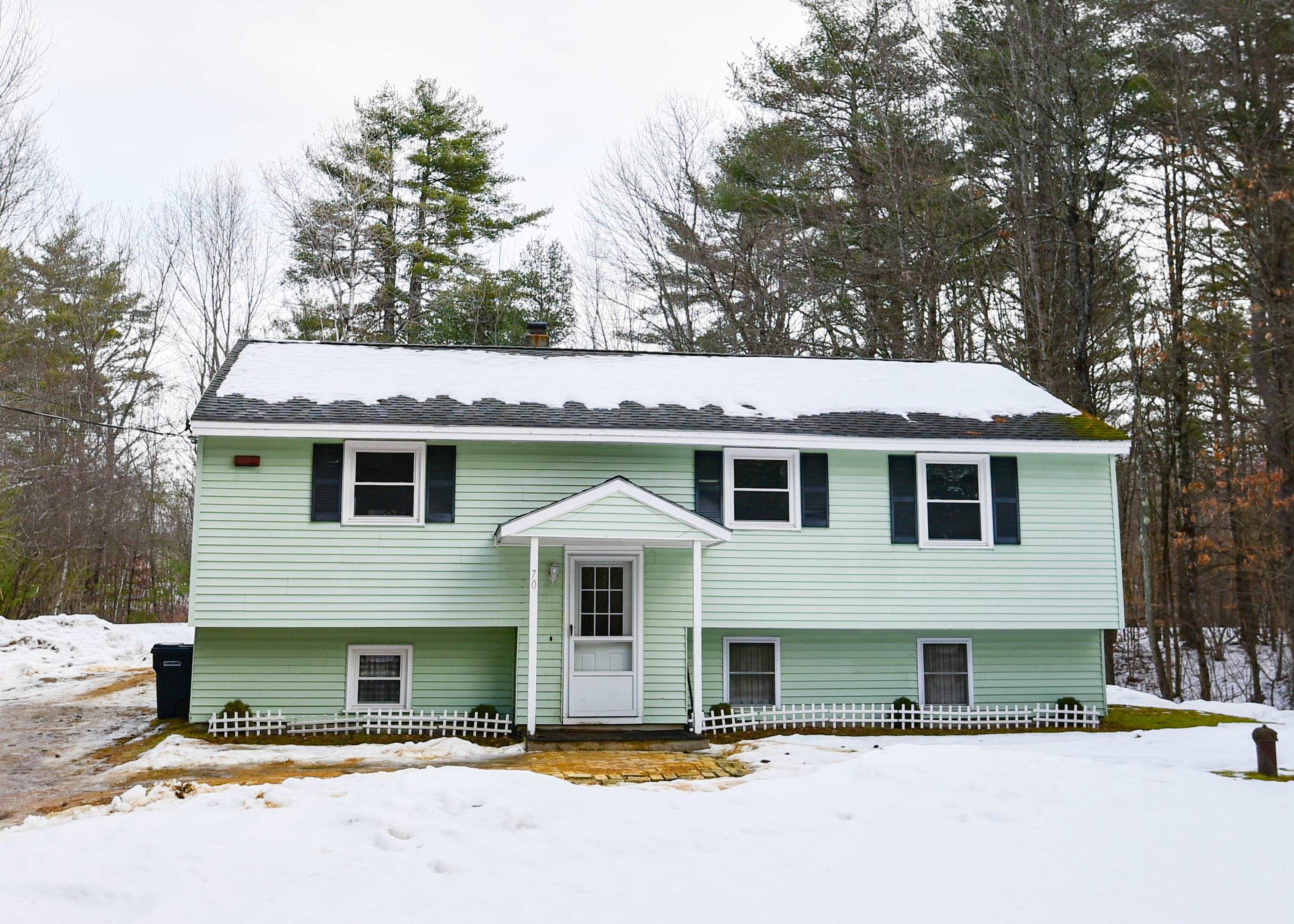 70 Forrest Rd, Northfield, NH 03276