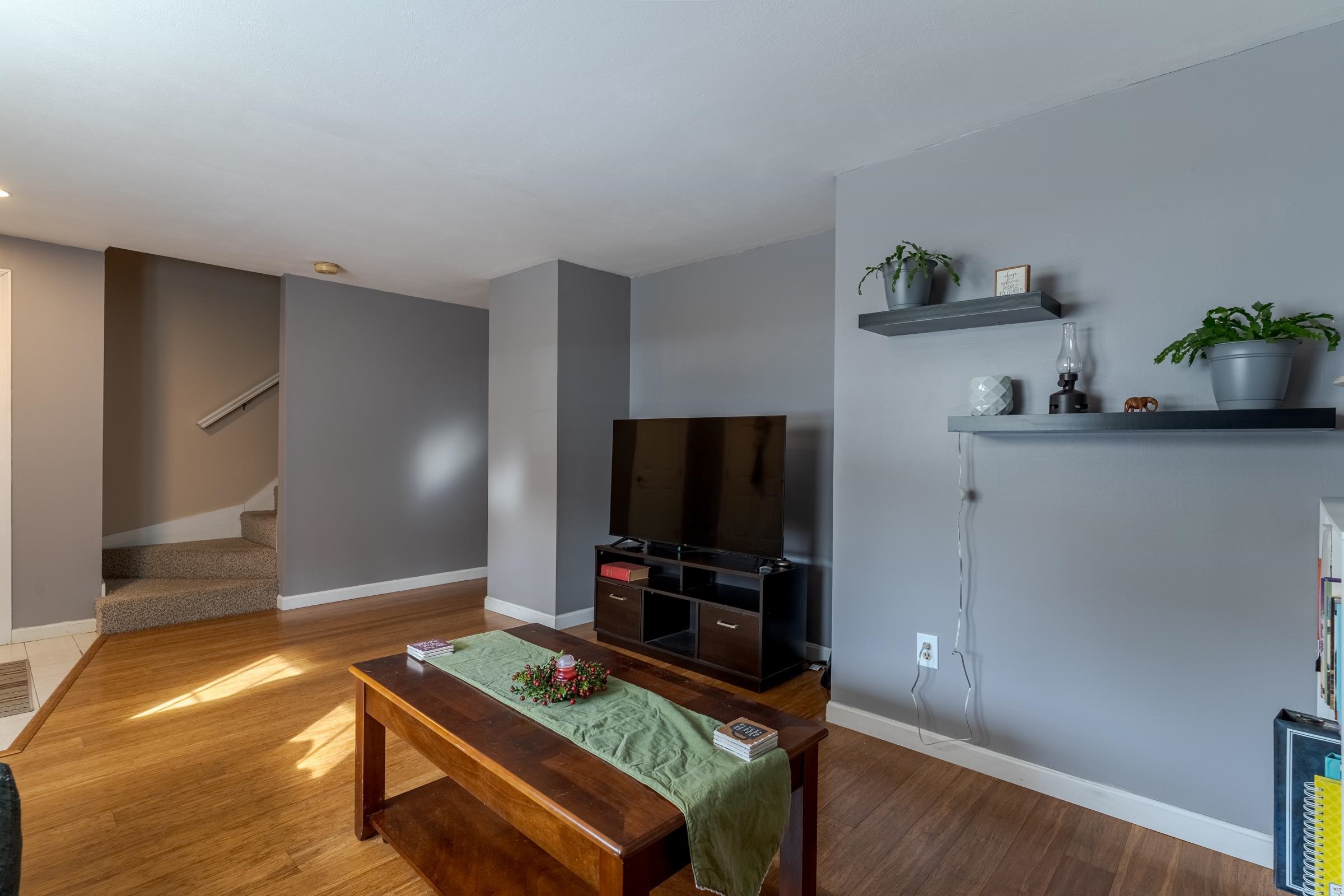 165 Blackwater Rd, Somersworth, NH 03878