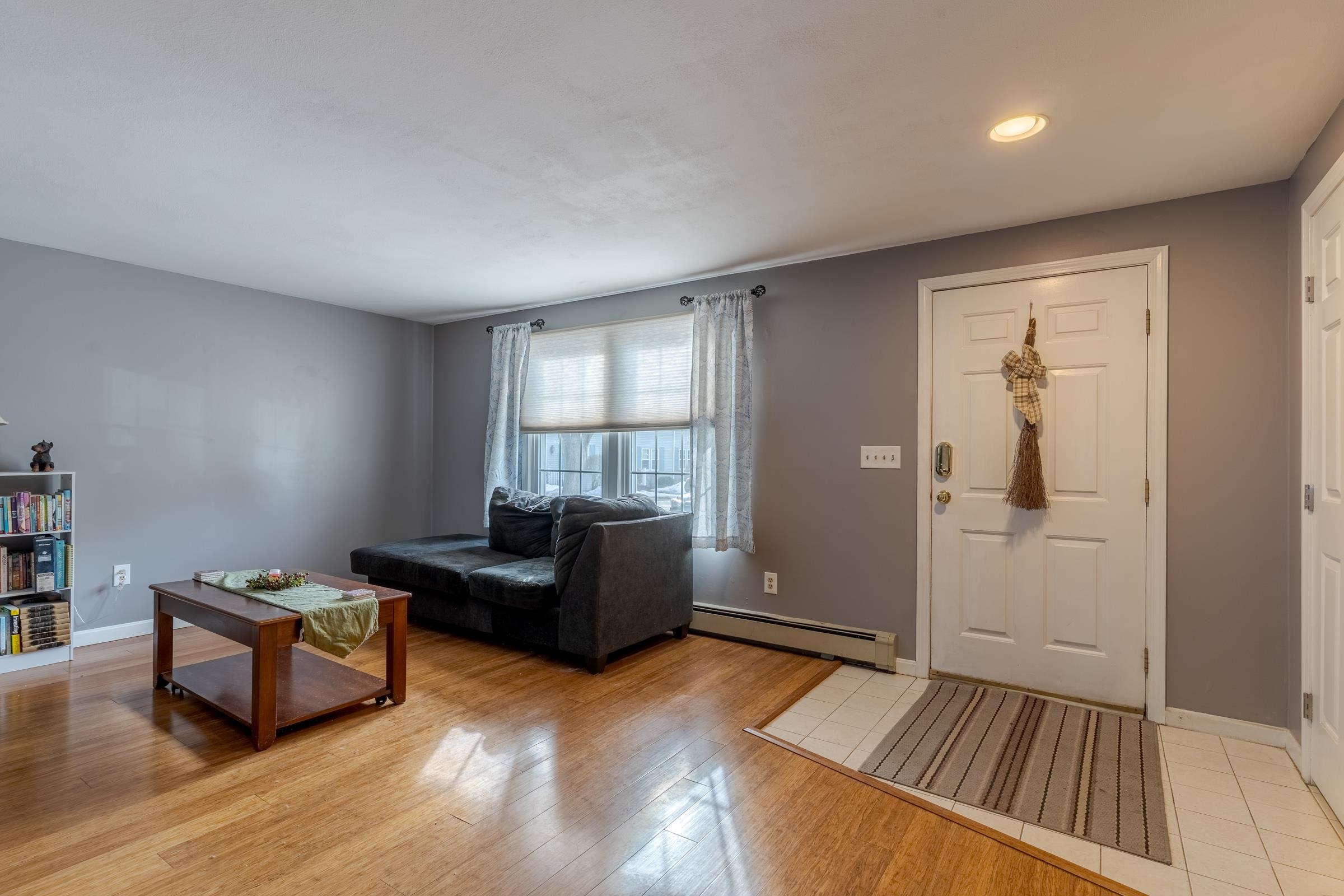 165 Blackwater Rd, Somersworth, NH 03878